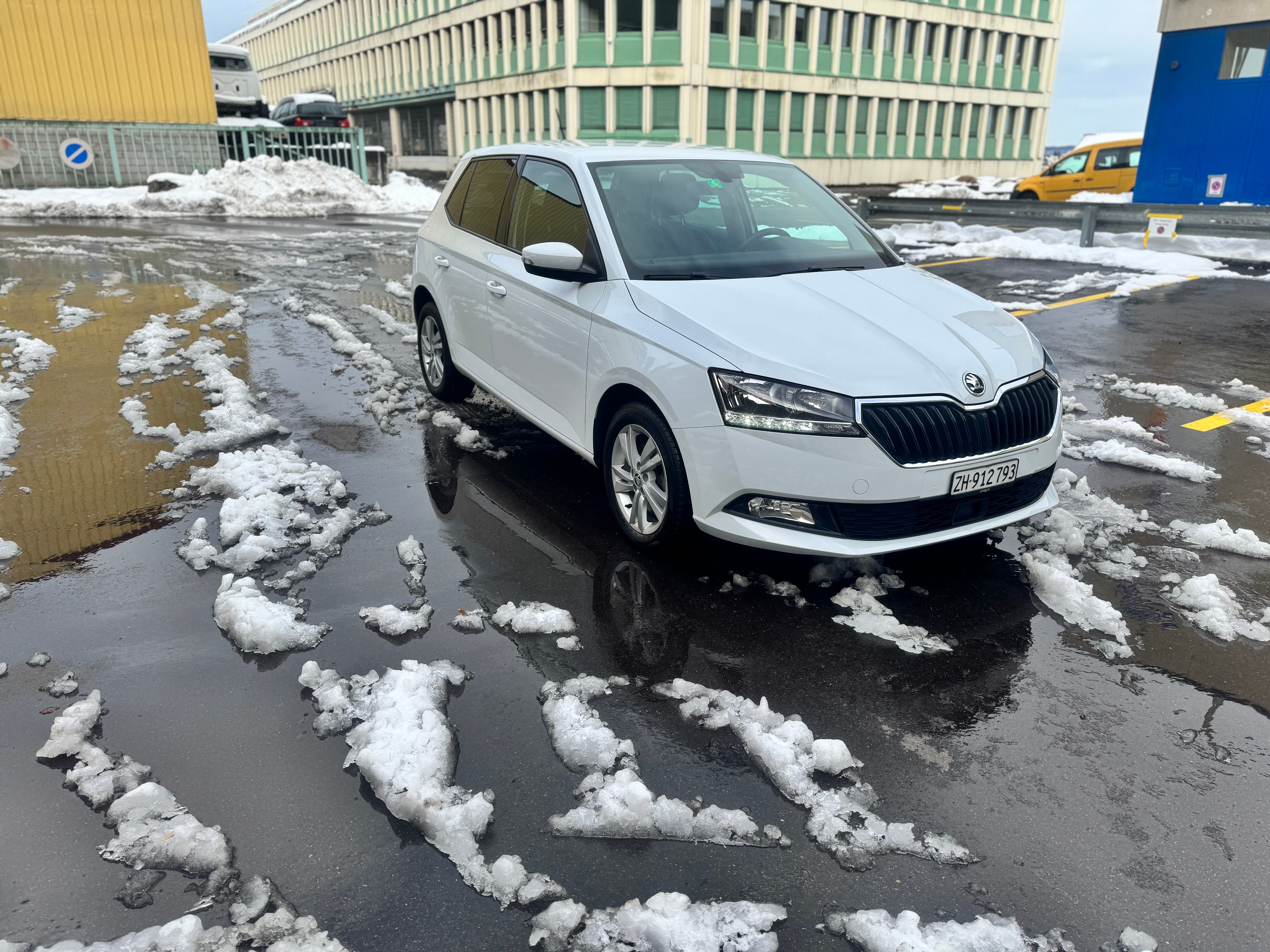 SKODA Fabia 1.0 TSI Drive DSG