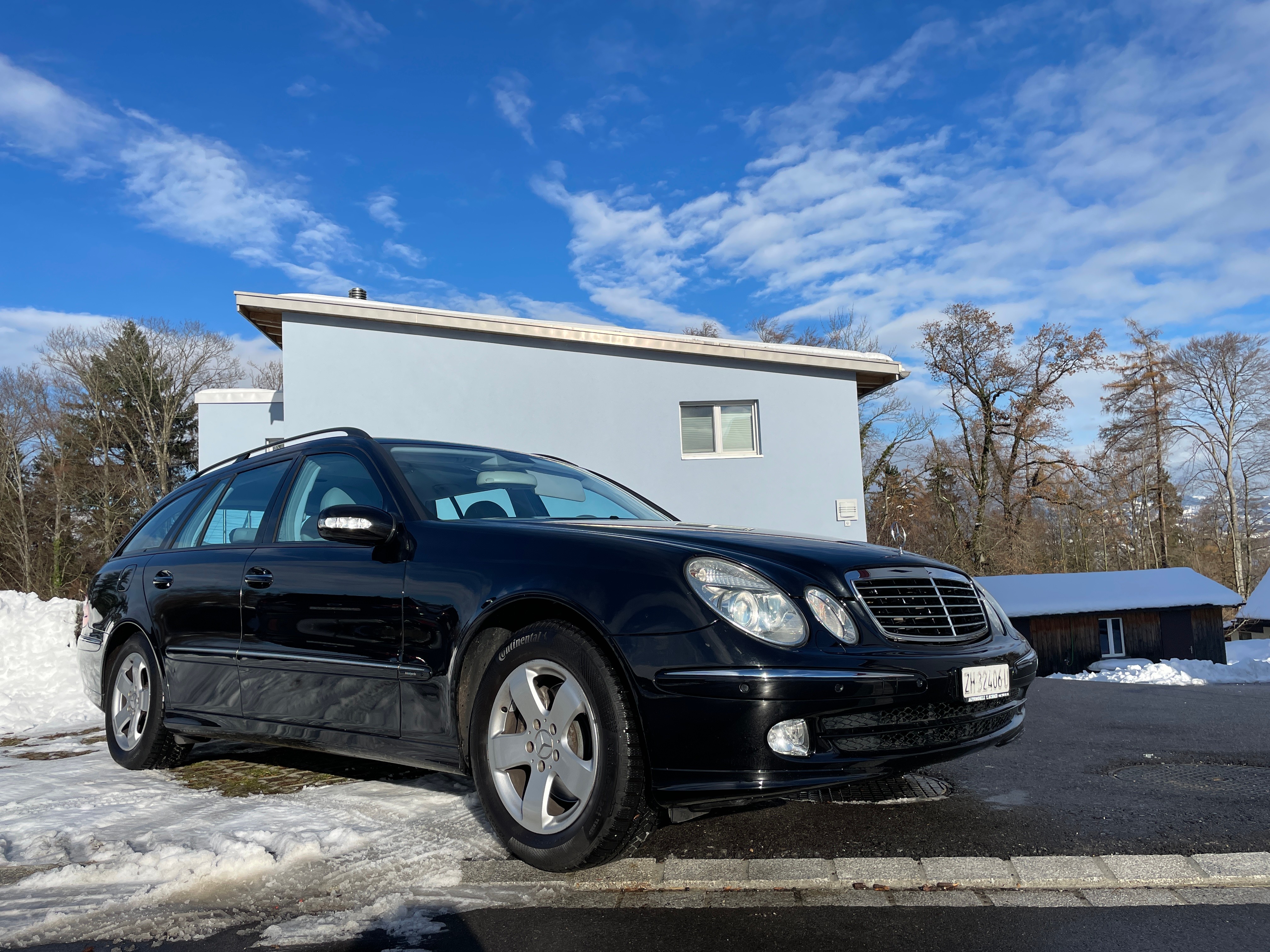 MERCEDES-BENZ E 320 Avantgarde Automatic