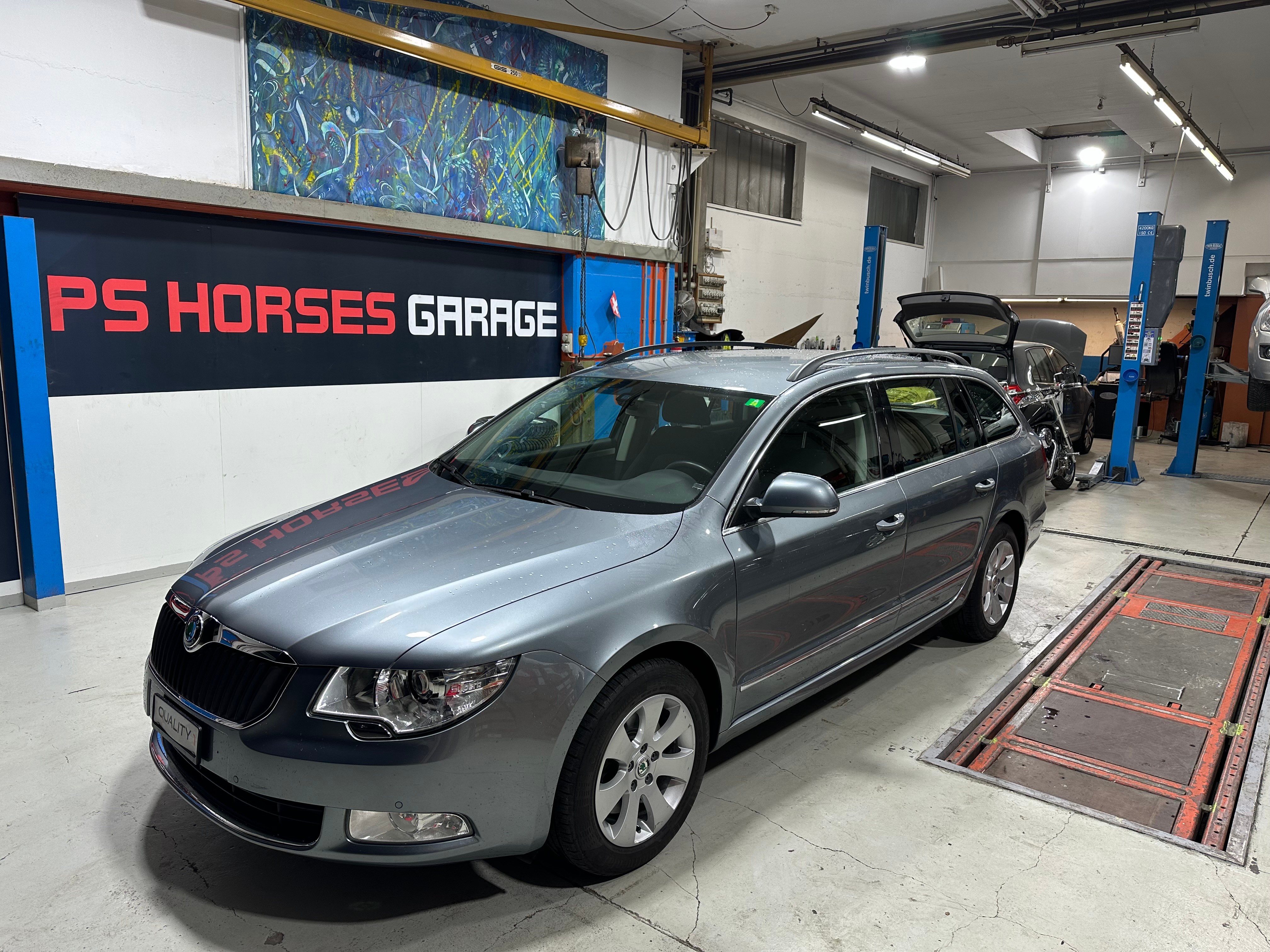 SKODA Superb Combi 1.8 TSI Elegance DSG