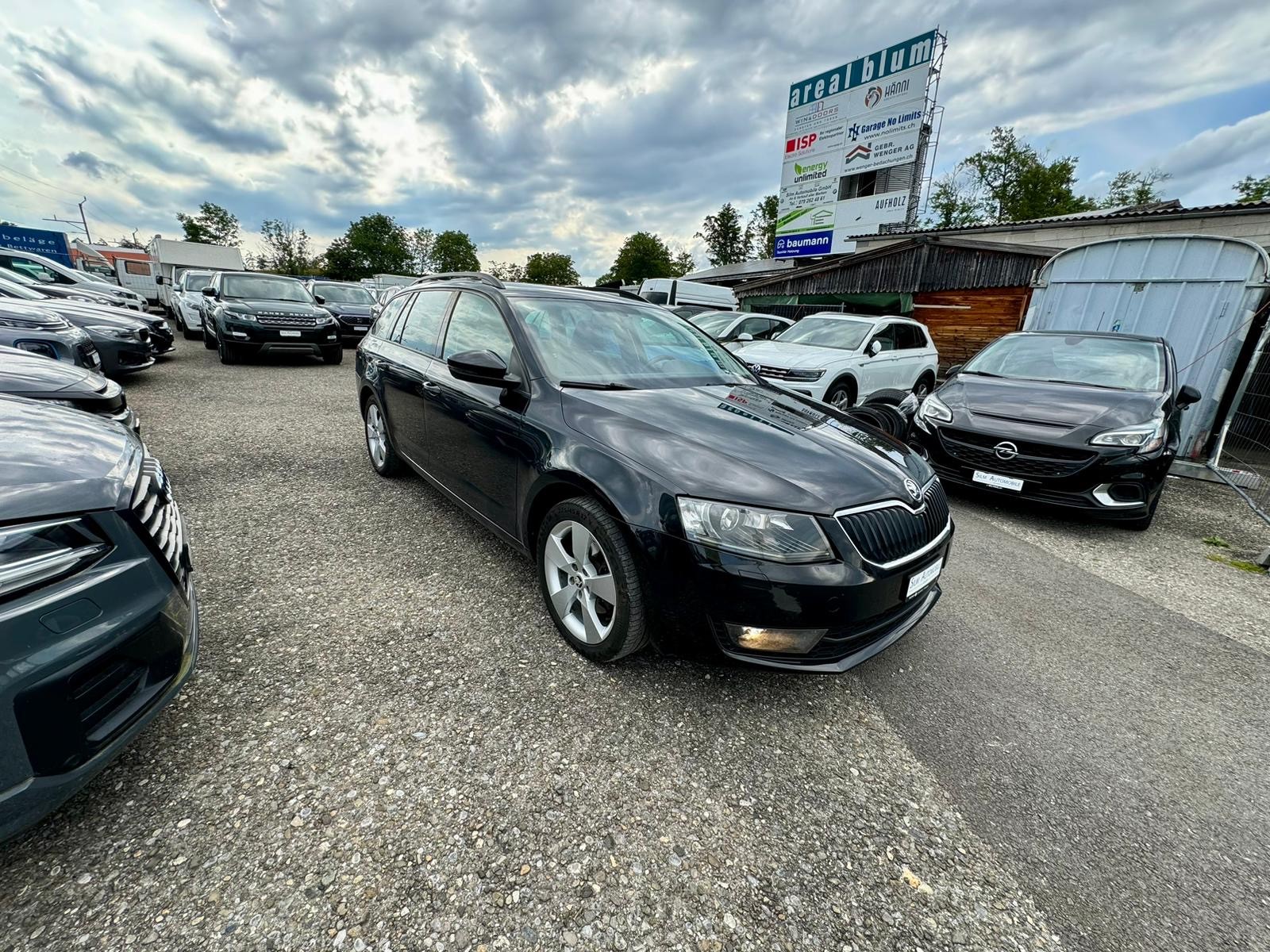 SKODA Octavia Combi 2.0 TDI Elegance 4x4