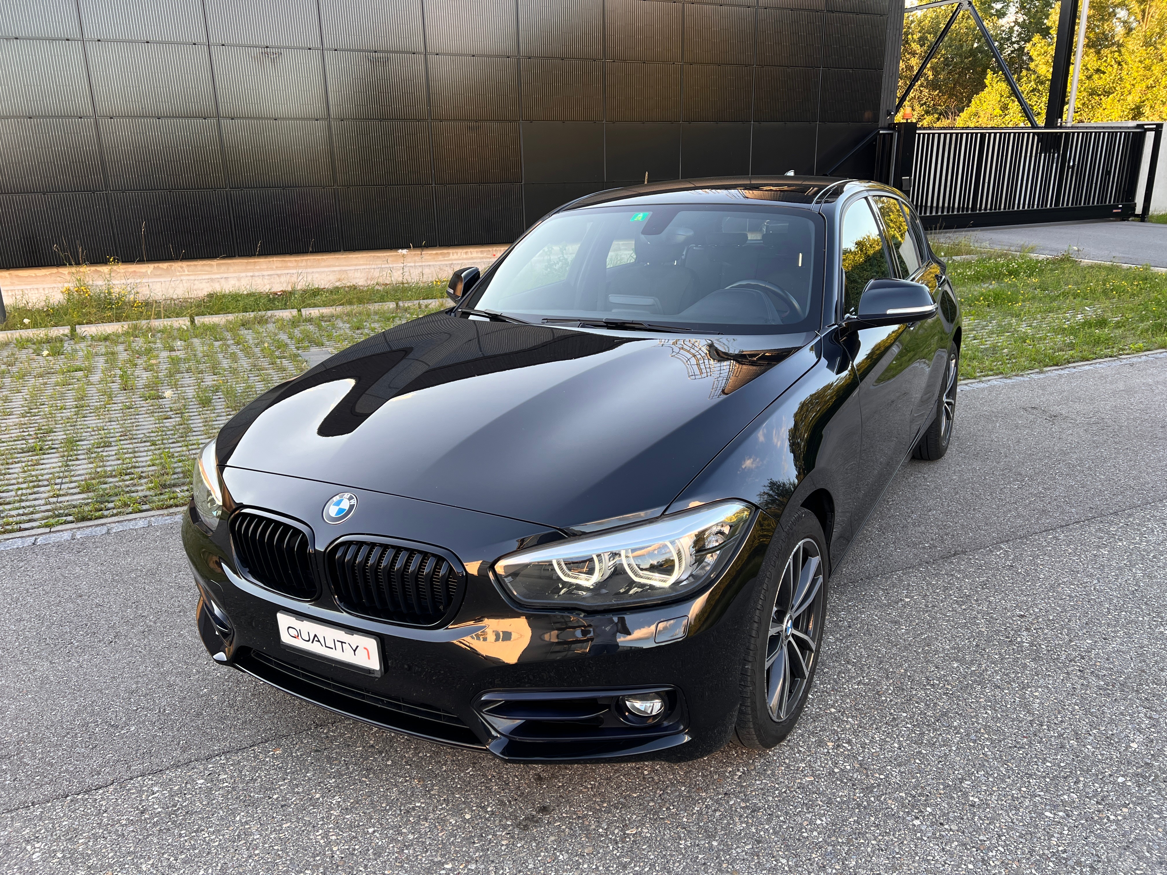 BMW 118d Edition Sport Line