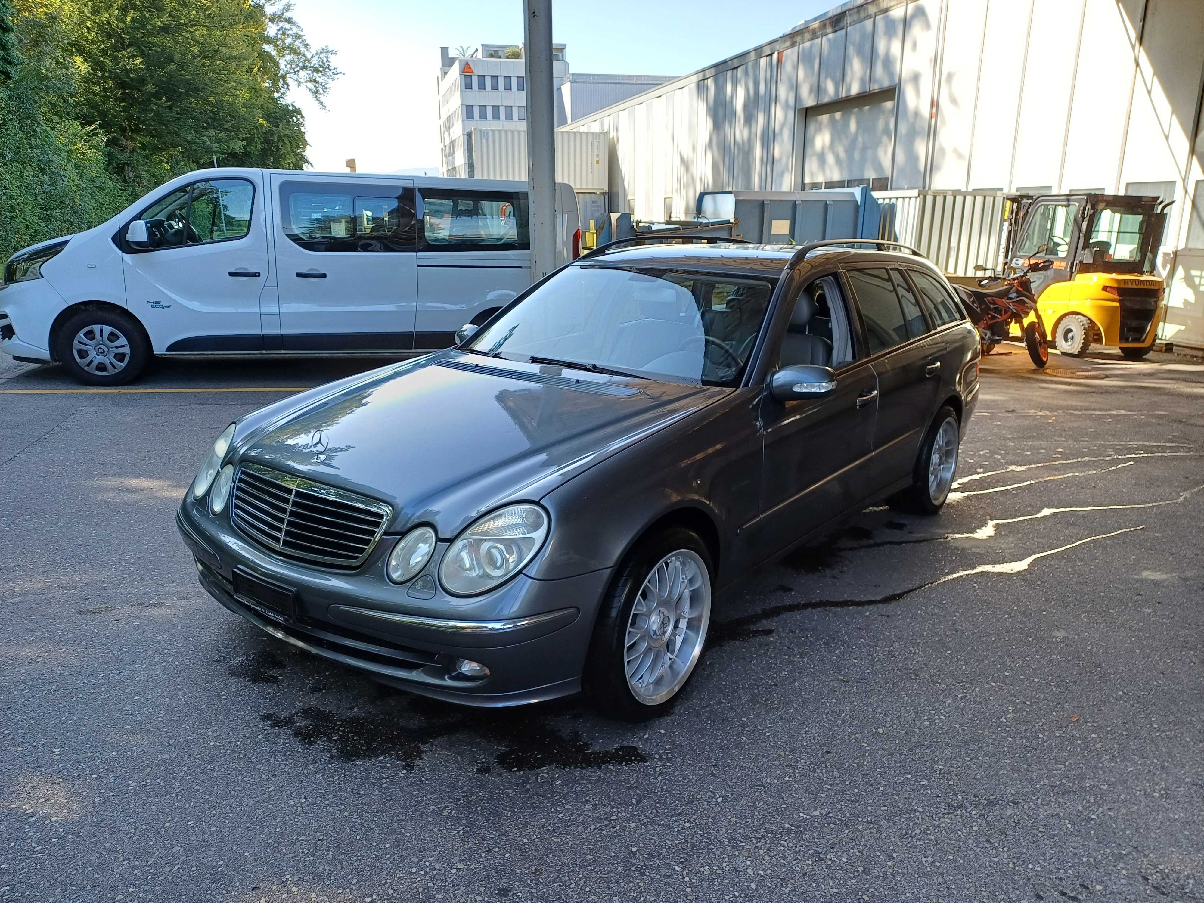 MERCEDES-BENZ E 500 Avantgarde 4Matic Automatic