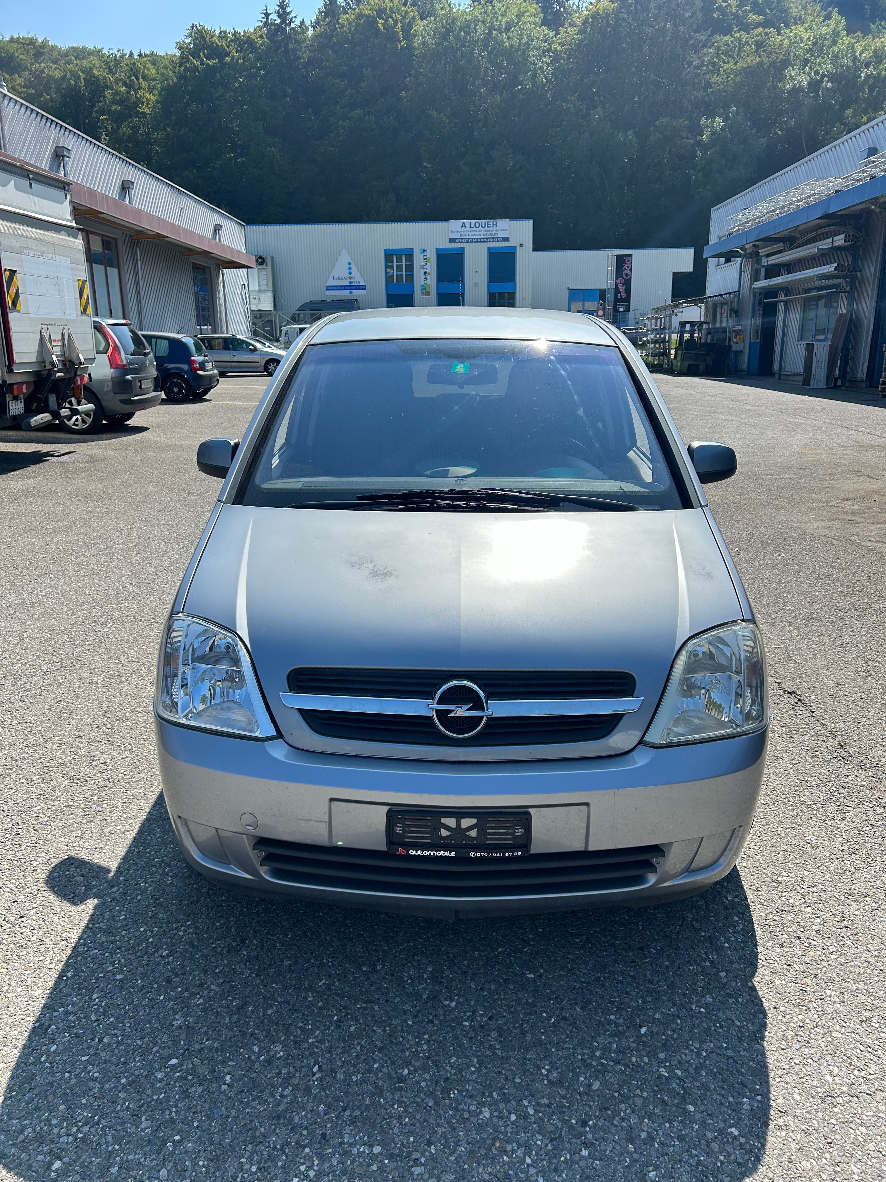 OPEL Meriva 1.6i 16V Essentia