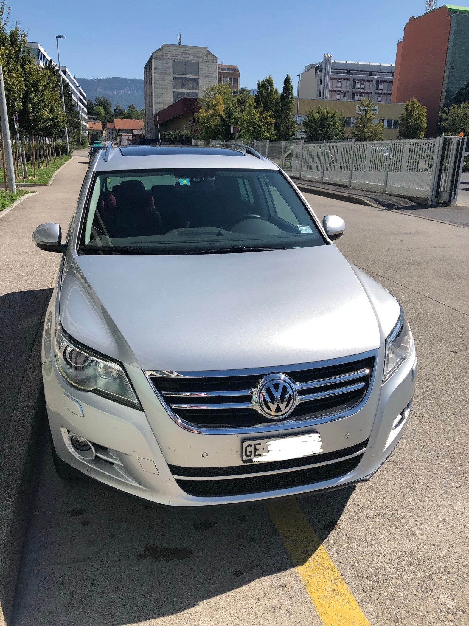 VW Tiguan 2.0 TSI Sport&Style Tiptronic