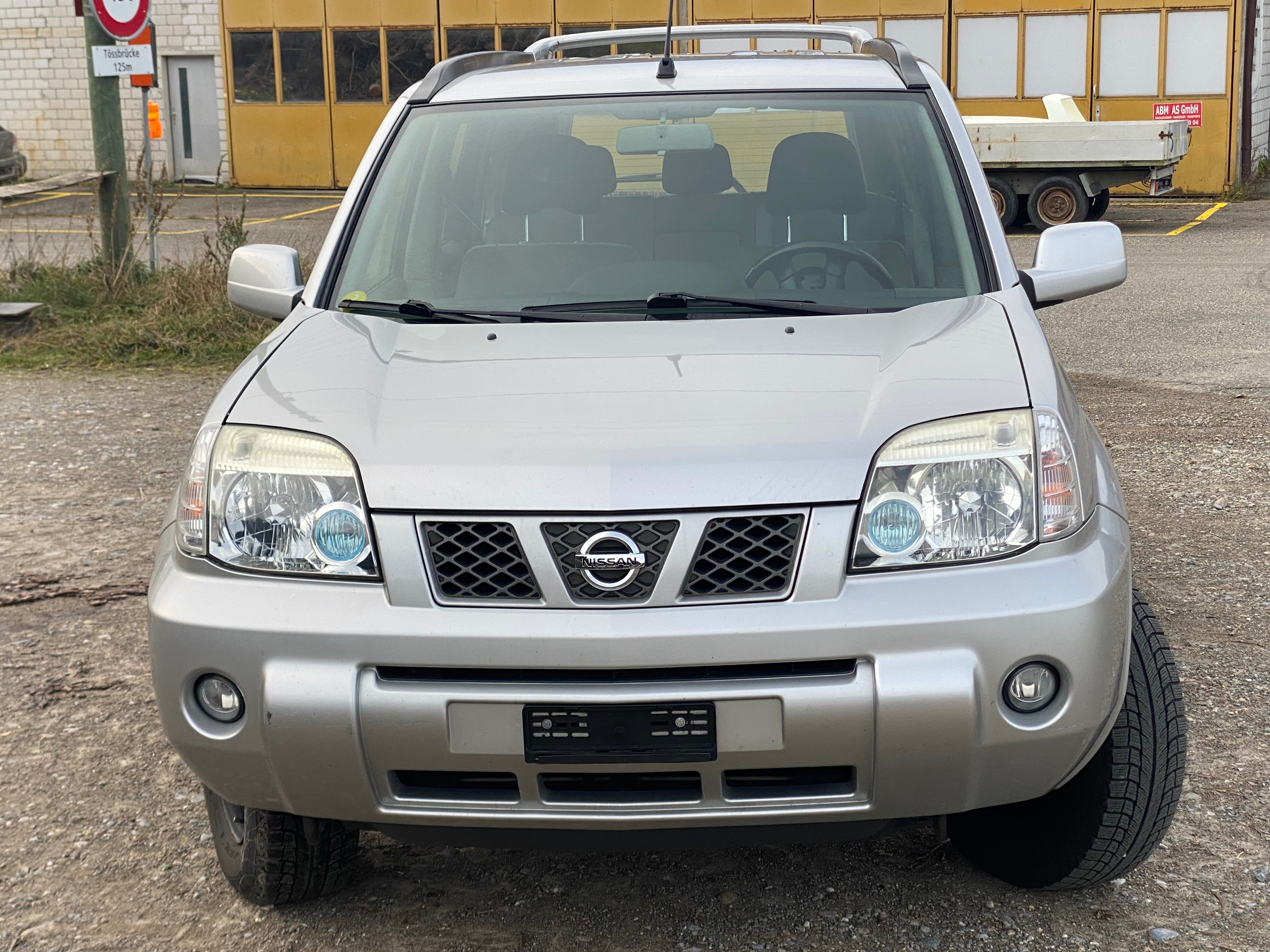 NISSAN X-TRAIL