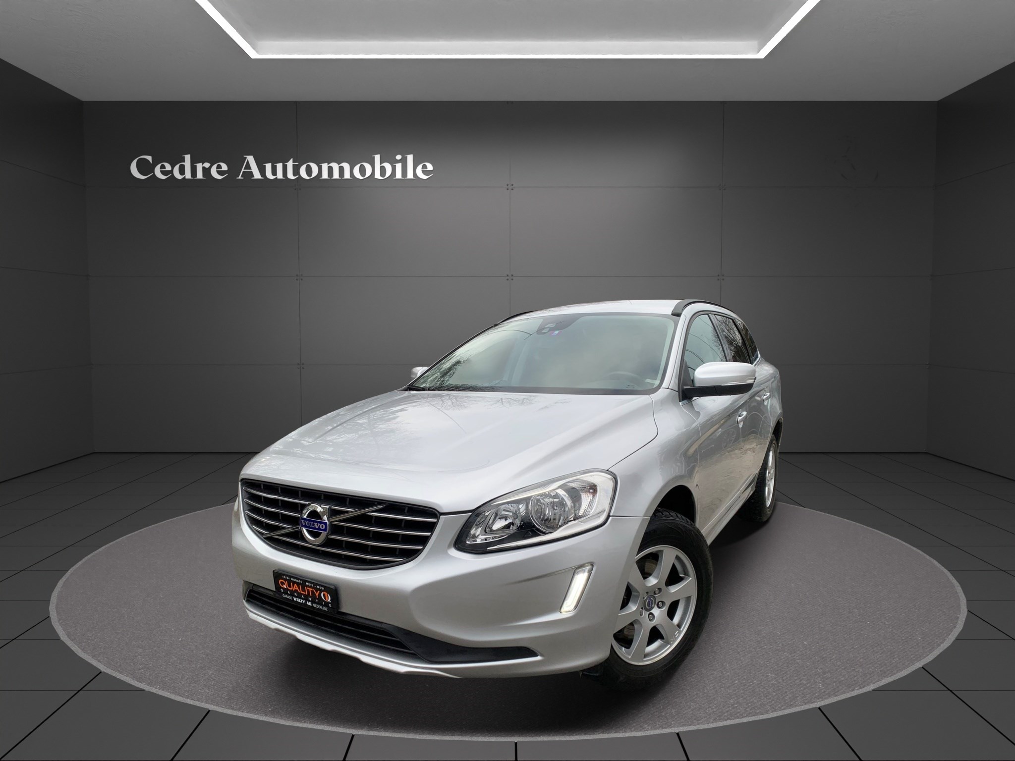 VOLVO XC60 D5 AWD Momentum Geartronic