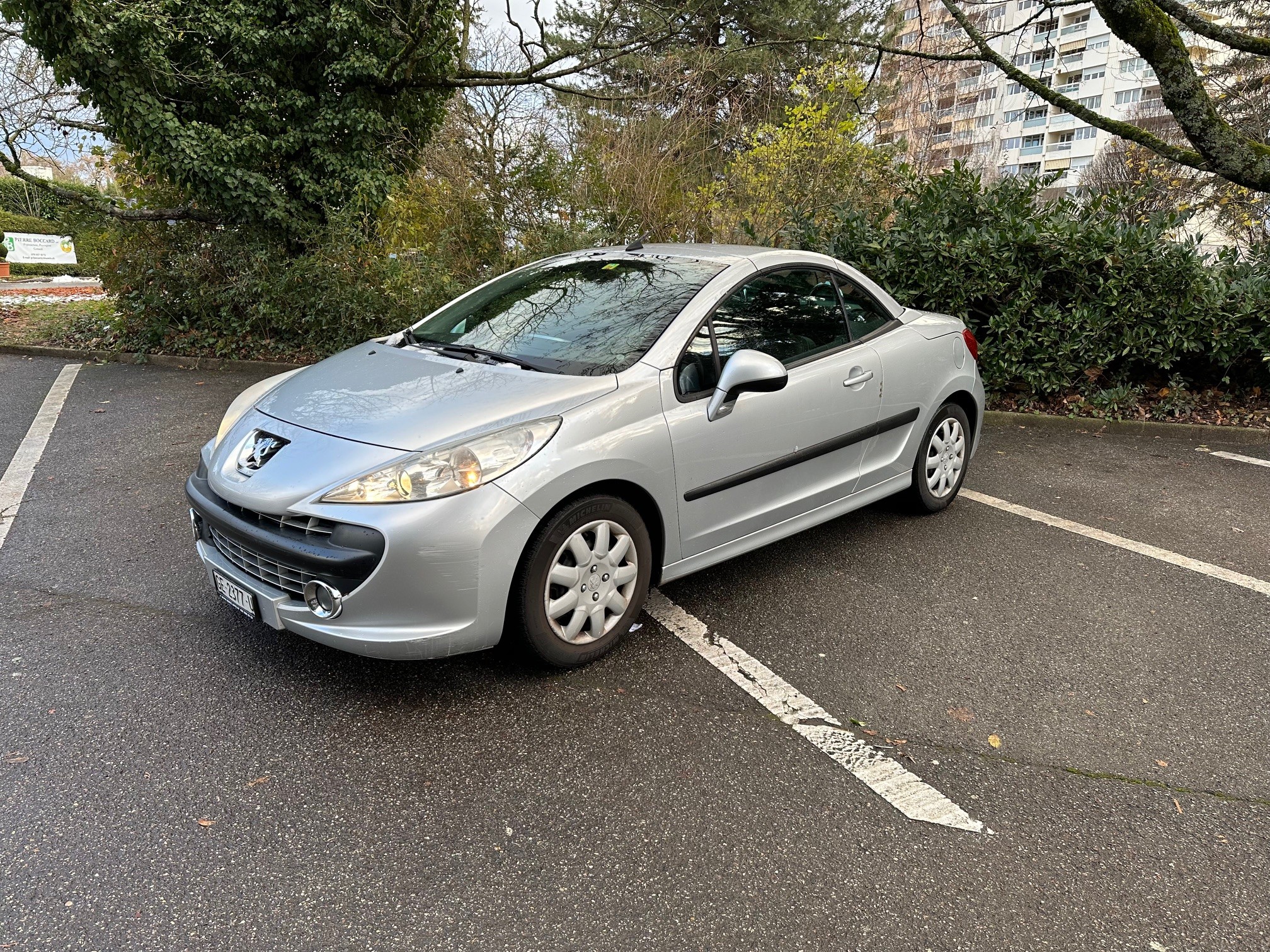 PEUGEOT 207 CC 1.6 16V Turbo Sport