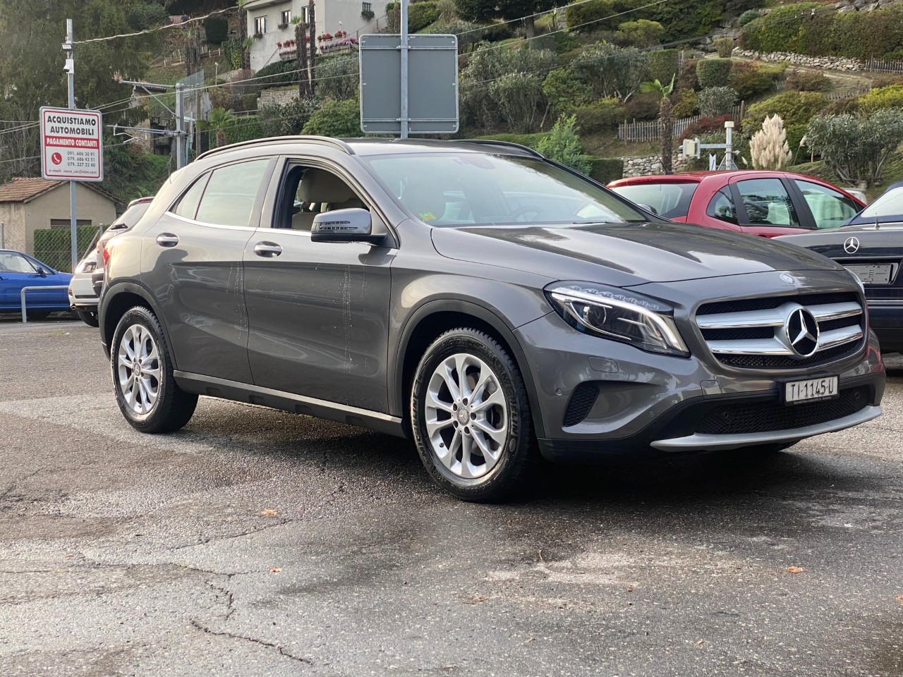 MERCEDES-BENZ GLA 250 Style 4Matic 7G-DCT