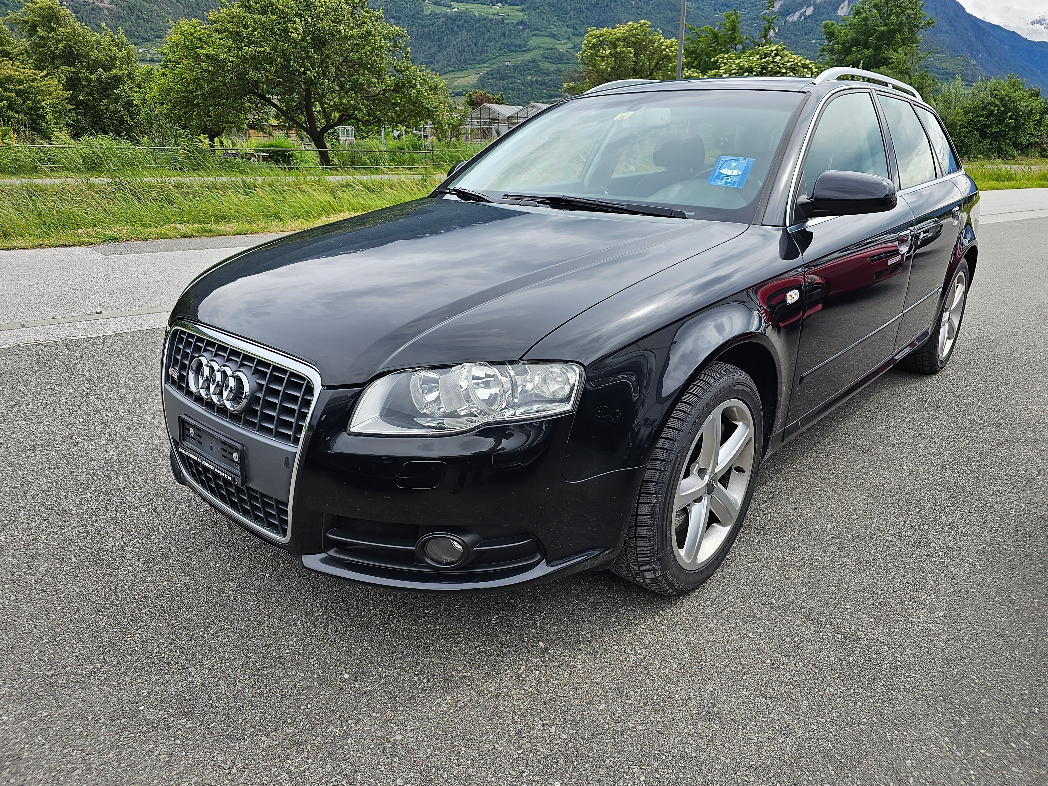 AUDI A4 Avant 2.0 Turbo FSI quattro