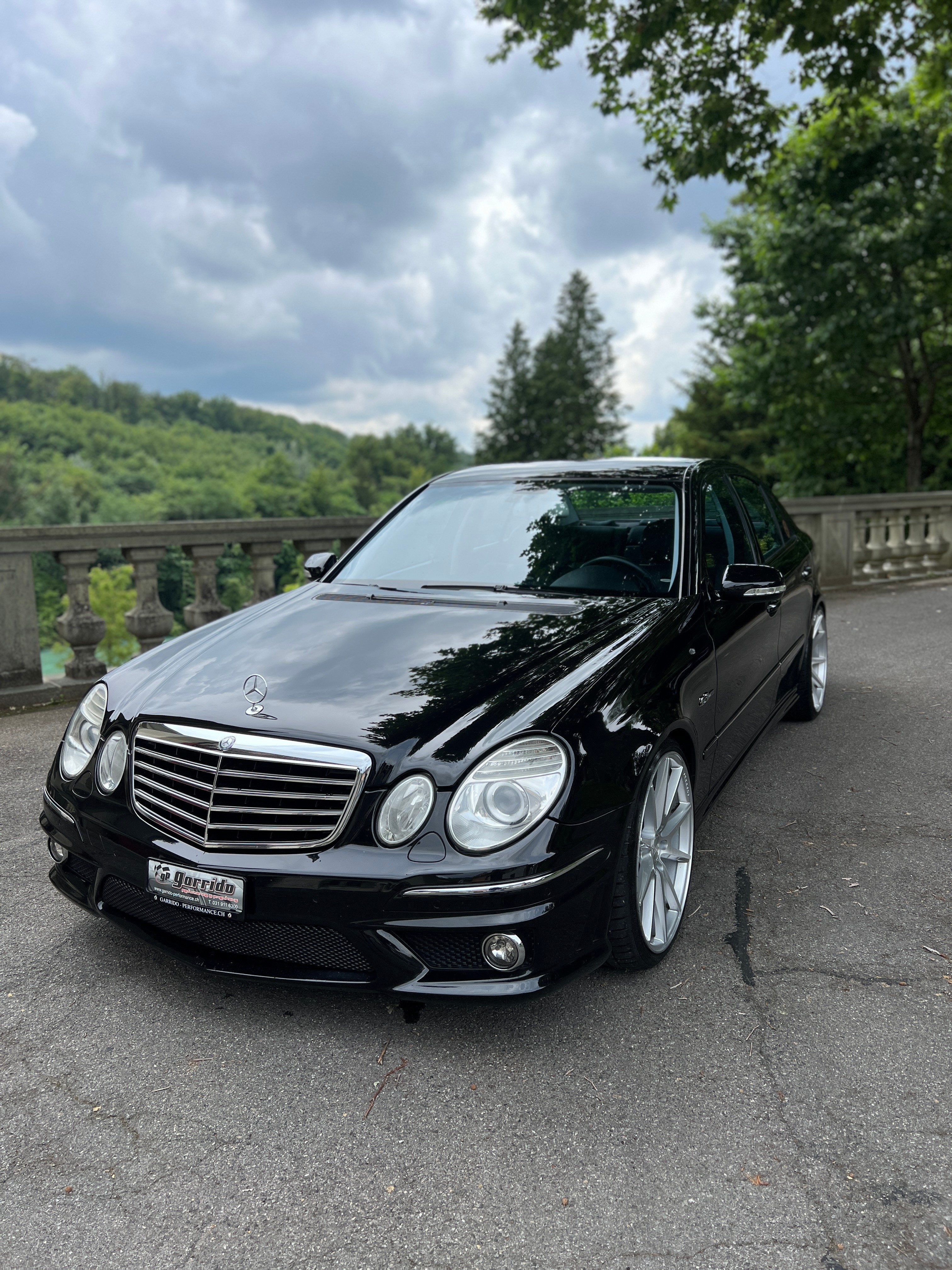 MERCEDES-BENZ E 63 AMG Avantgarde 7G-Tronic