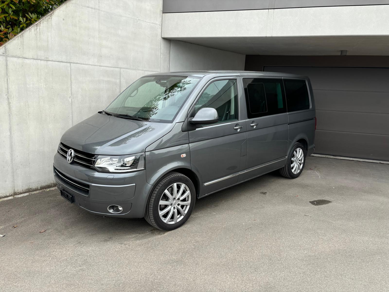 VW T5 Multivan TSI 4M