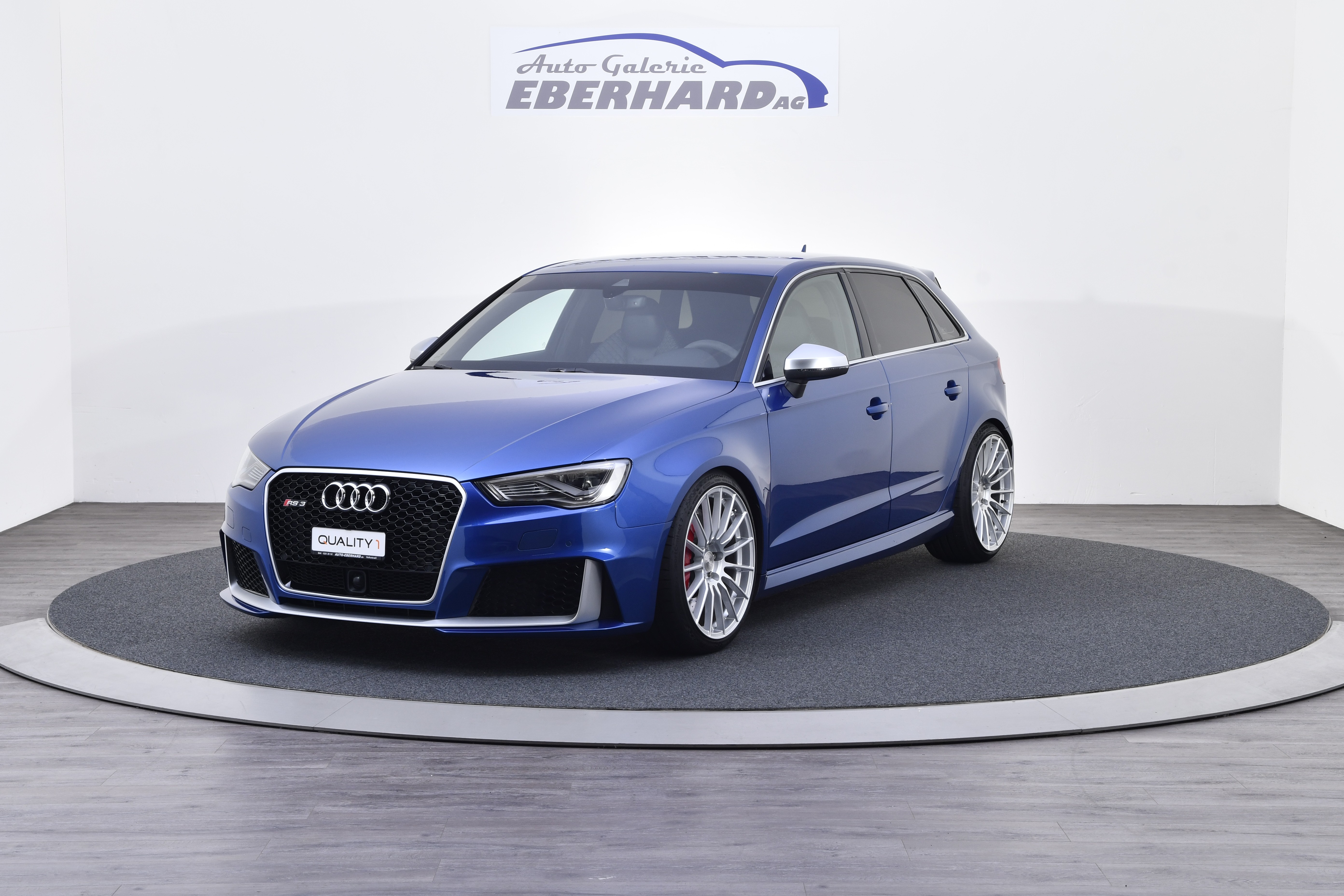 AUDI RS3 2.5 TSI quattro S-tronic