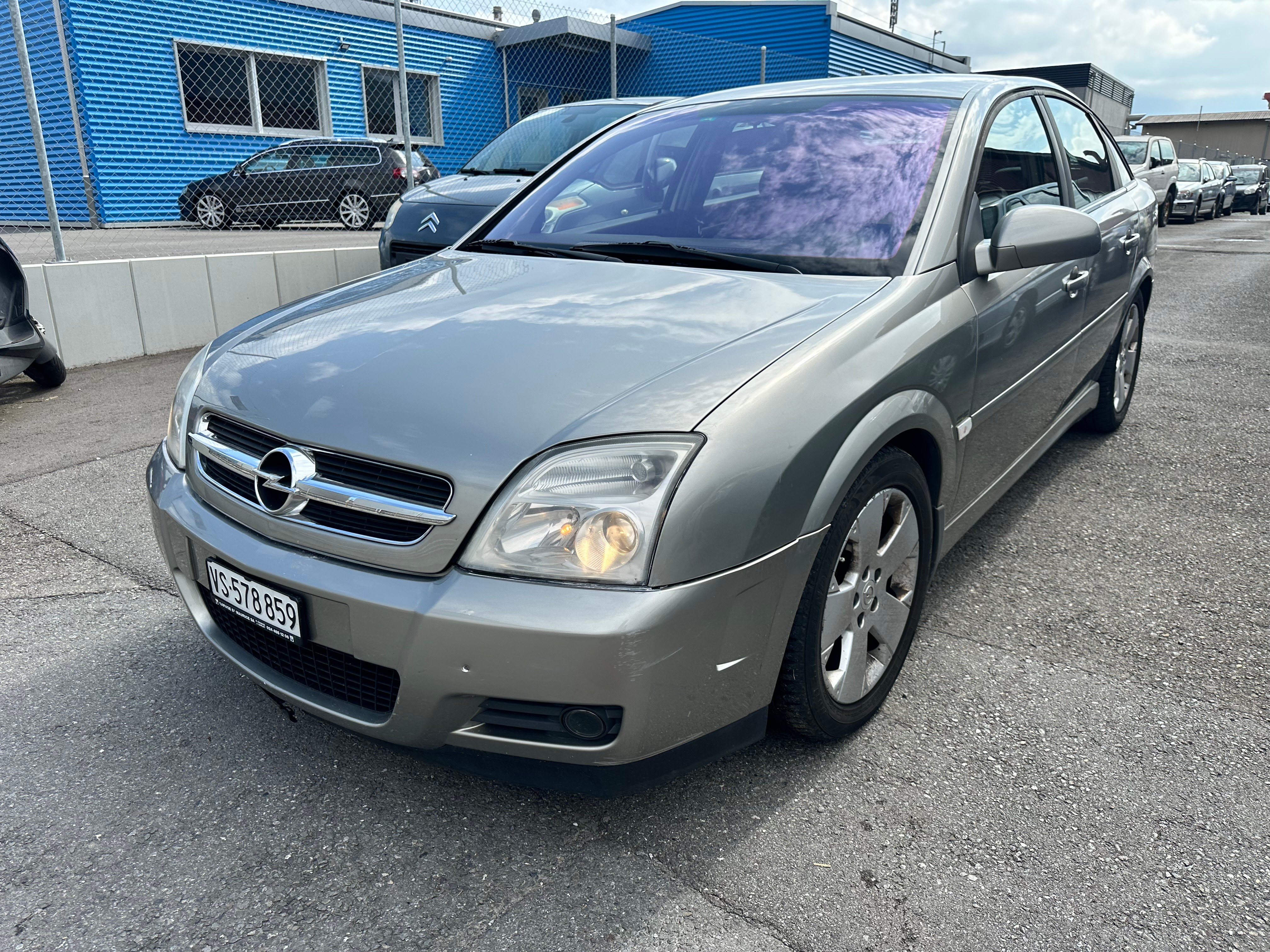 OPEL Vectra 2.2 Elegance