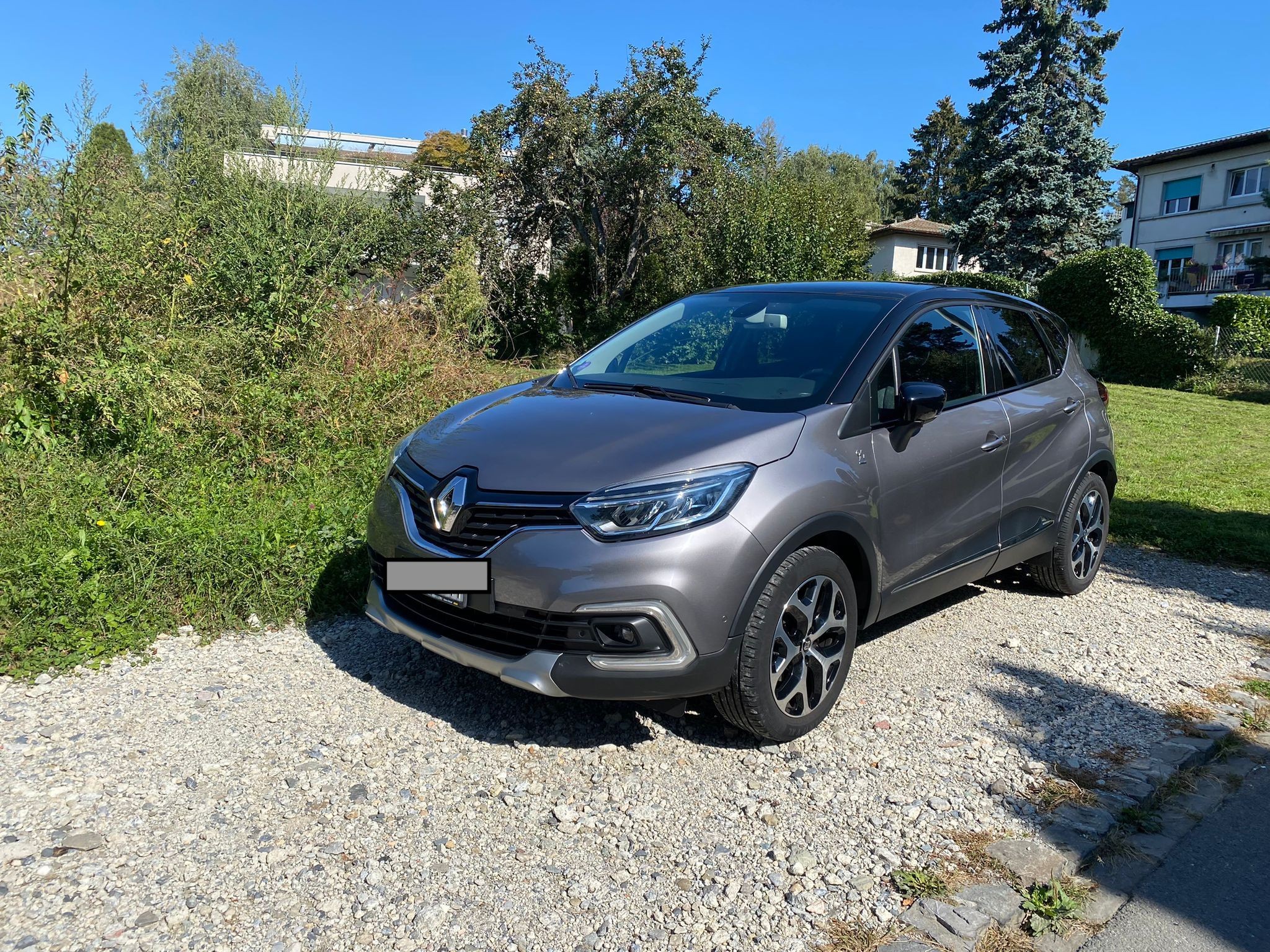 RENAULT Captur 1.2 T 16V 90th Anniversary