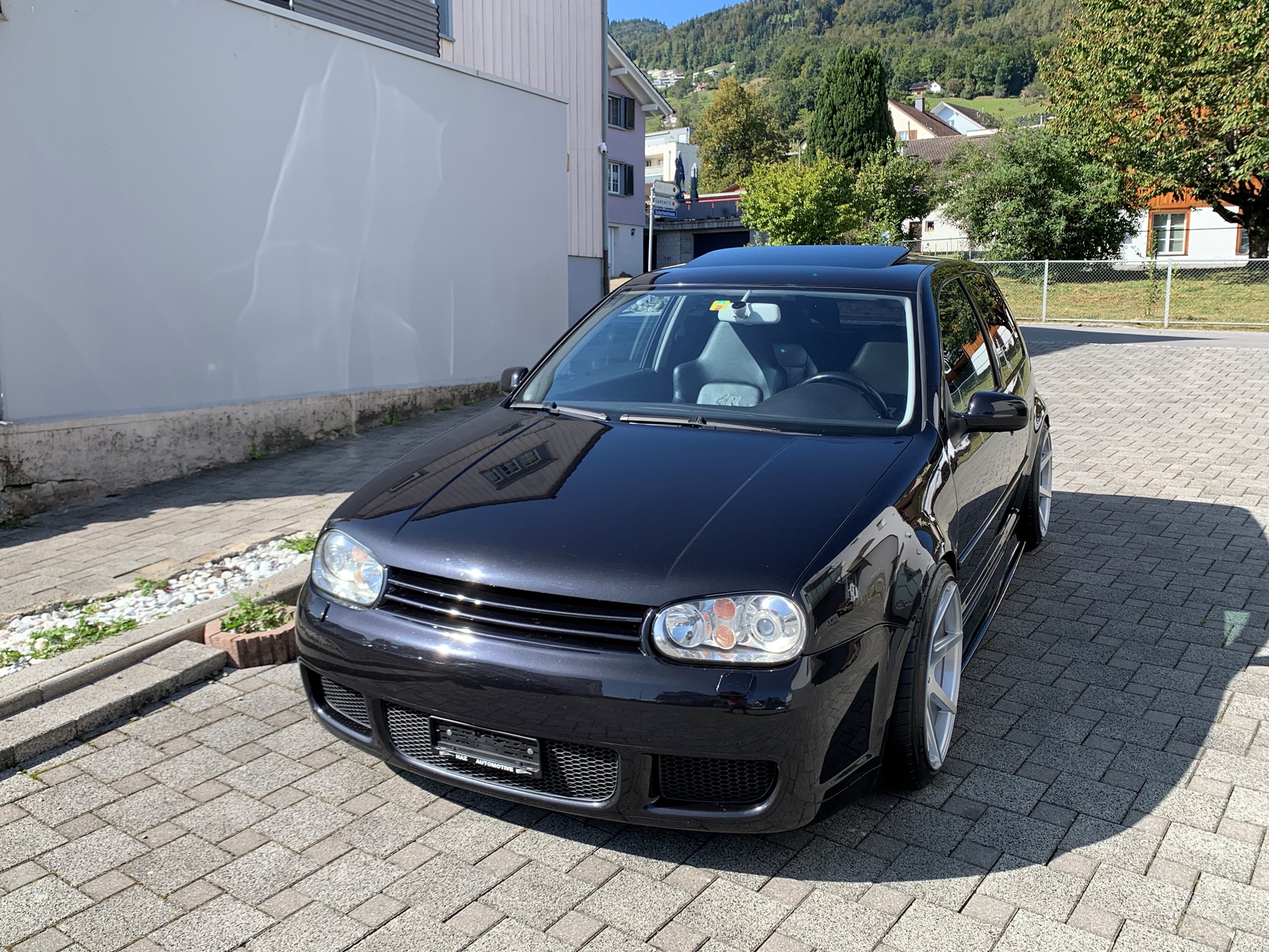 VW Golf R32 4Motion