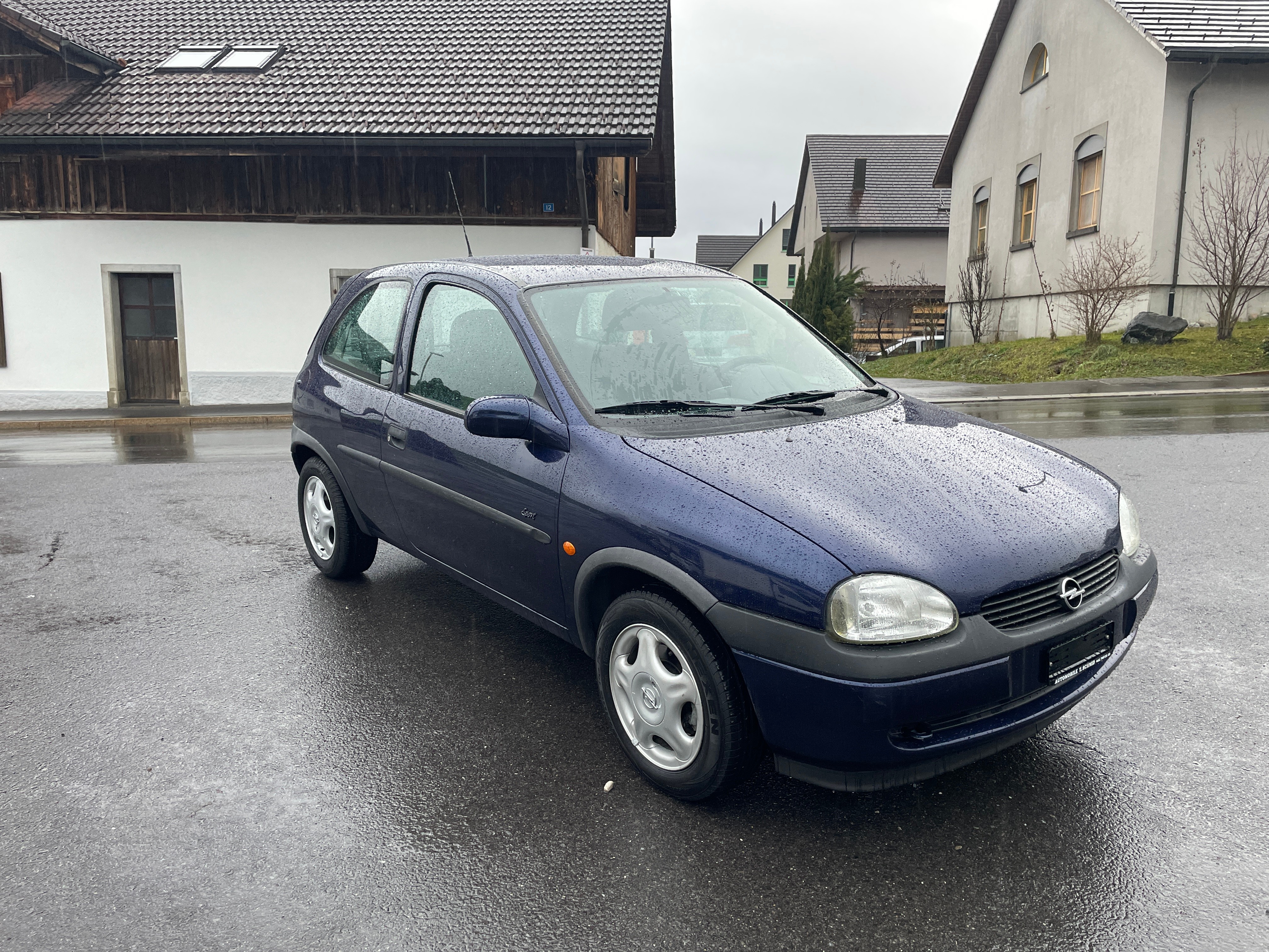 OPEL Corsa 1.6 16V Sport