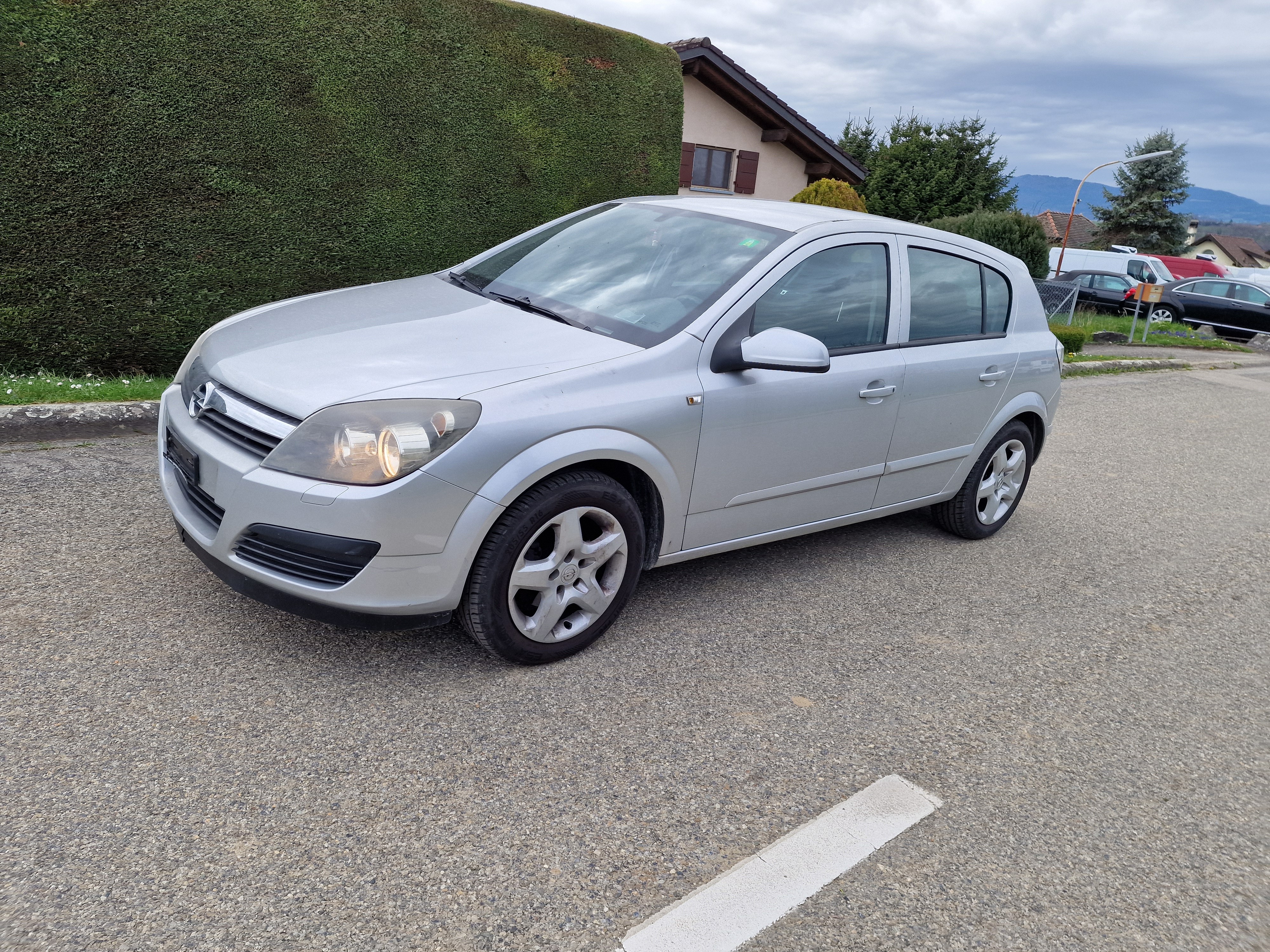 OPEL Astra 1.8i 16V Enjoy