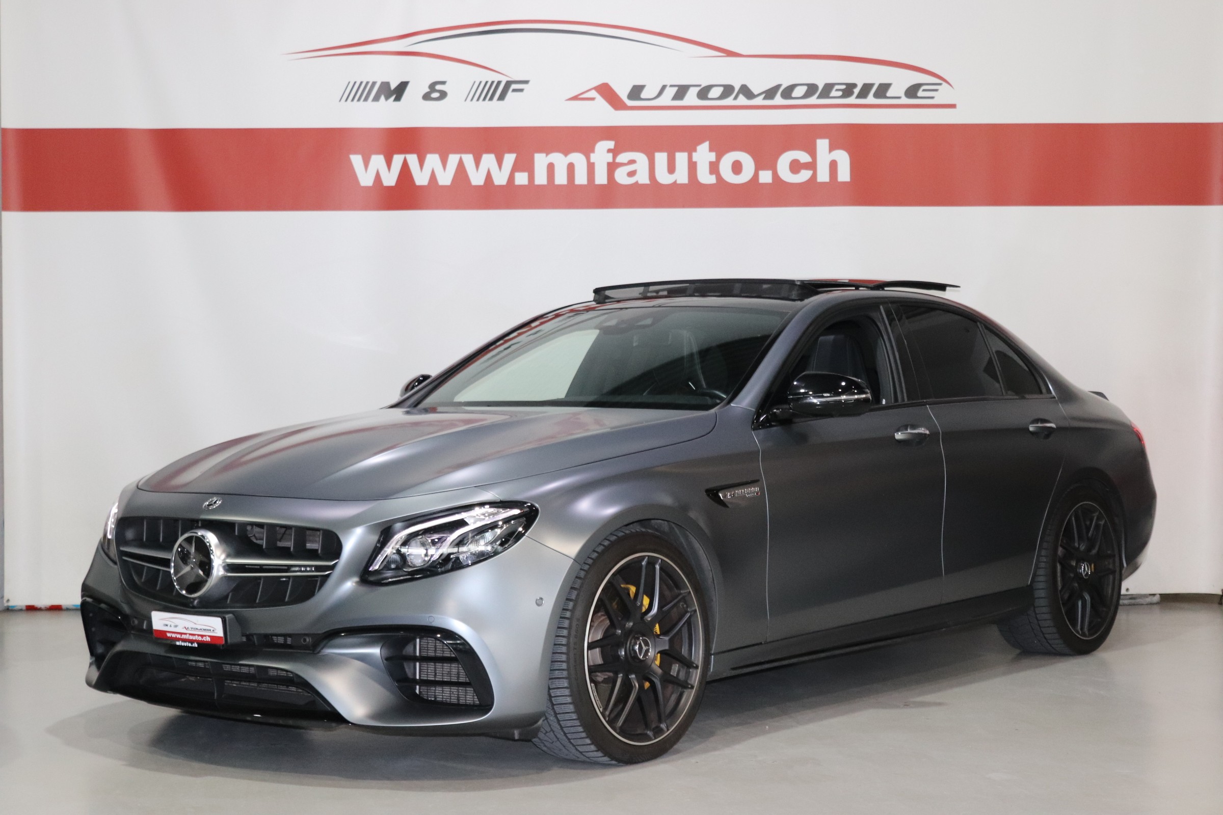 MERCEDES-BENZ E 63 AMG 4matic+ * CH-FAHRZEUG* Schalensitze *