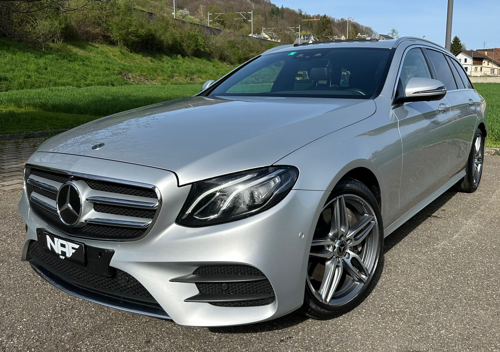 MERCEDES-BENZ E 400 d AMG Line 4Matic 9G-Tronic