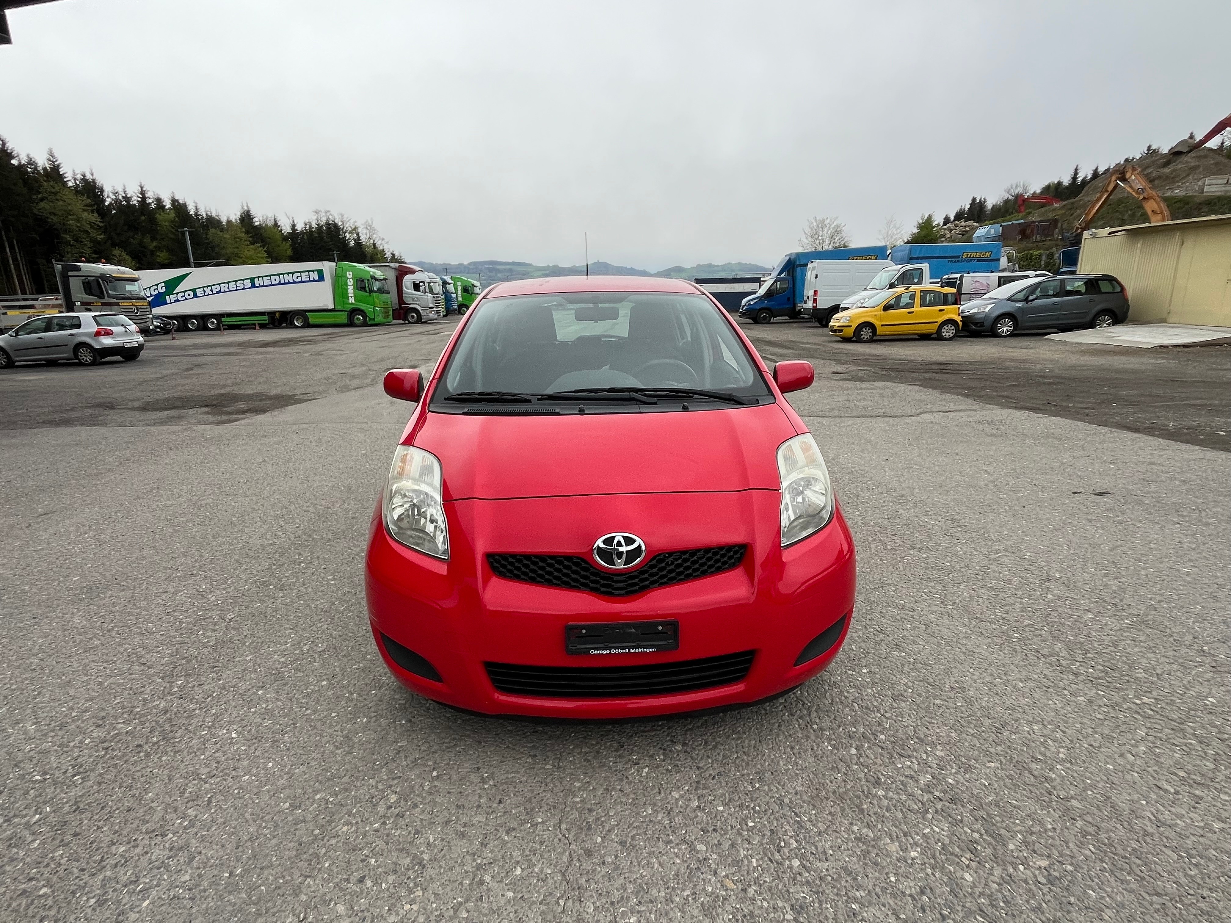 TOYOTA Yaris 1.33 Linea Luna