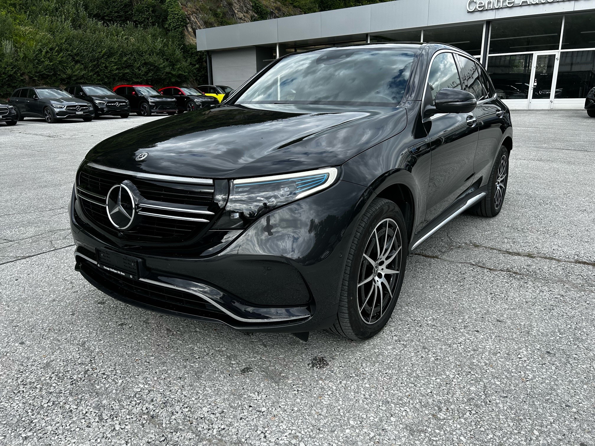 MERCEDES-BENZ EQC 400 AMG Line 4Matic