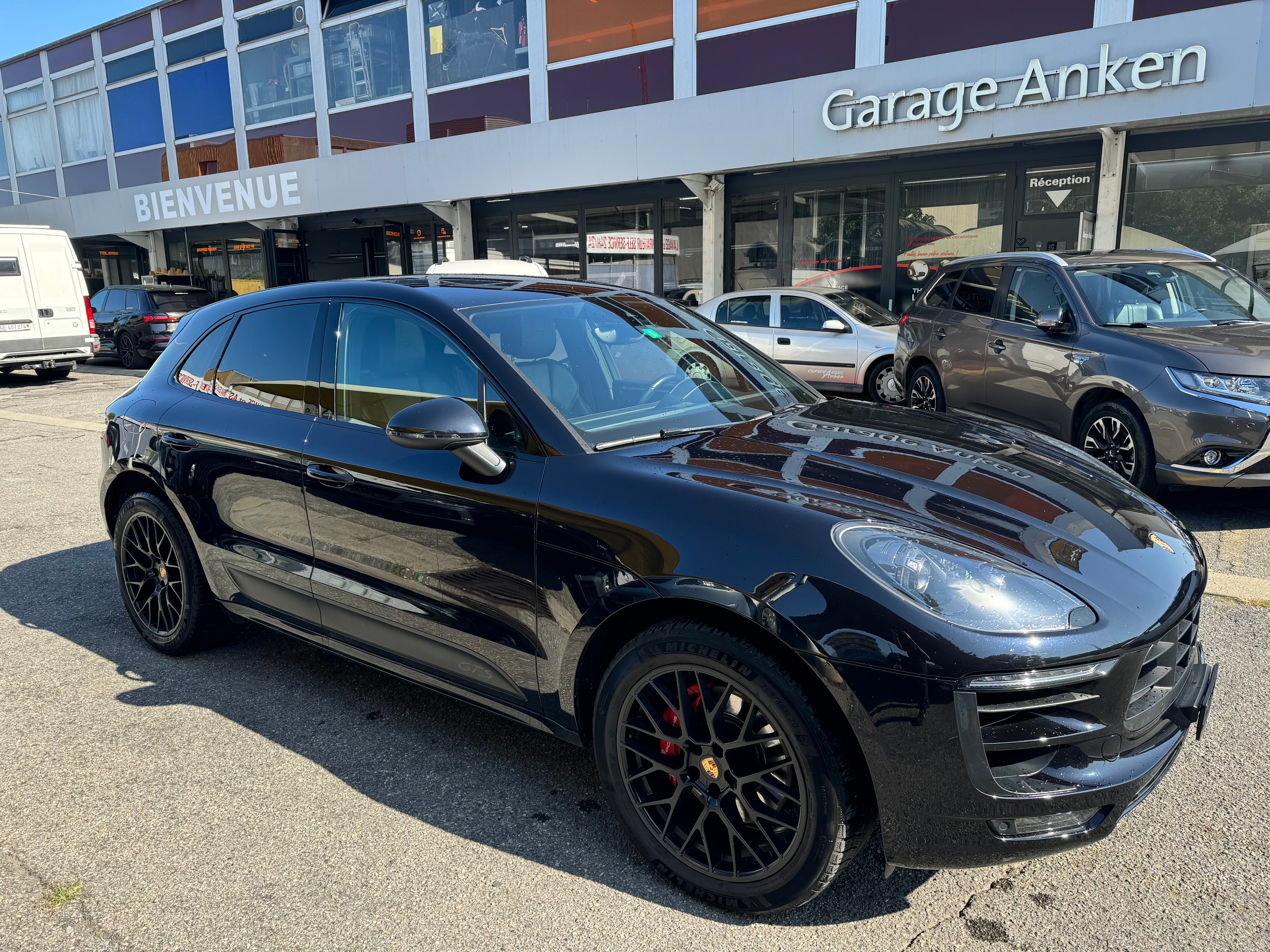 PORSCHE Macan GTS PDK