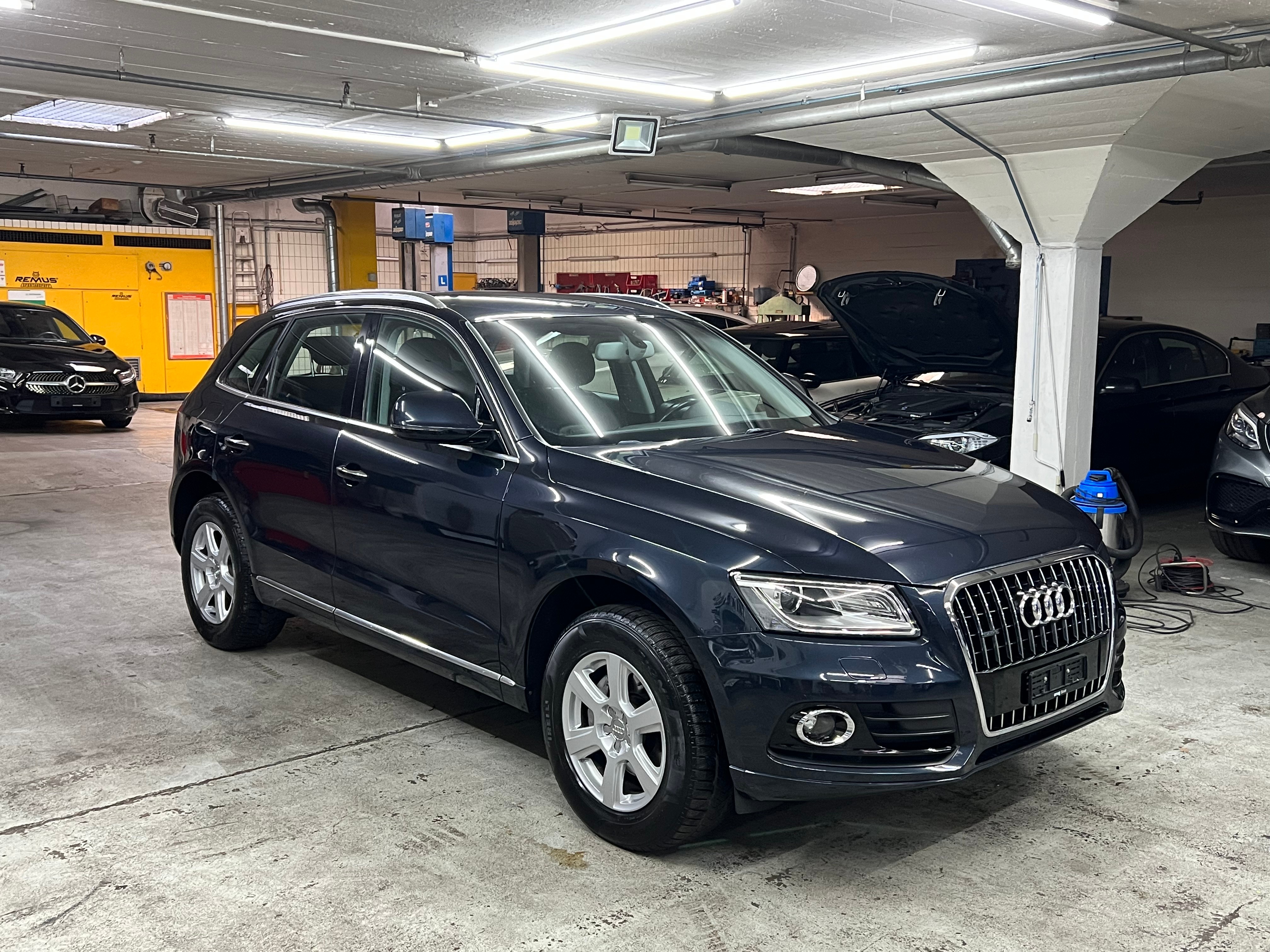 AUDI Q5 2.0 TDI quattro S-tronic