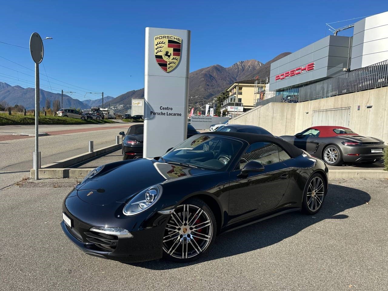 PORSCHE 911 Carrera 4S Cabriolet