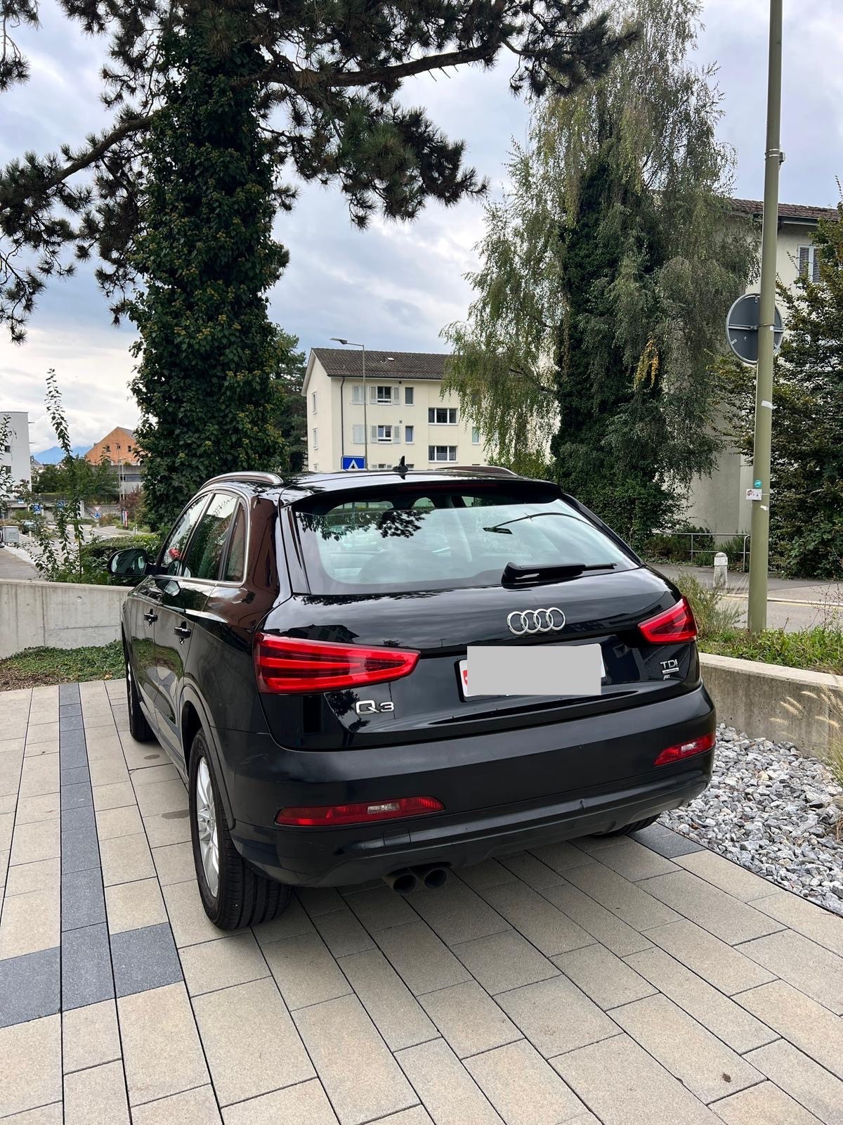 AUDI Q3 2.0 TDI quattro S-tronic