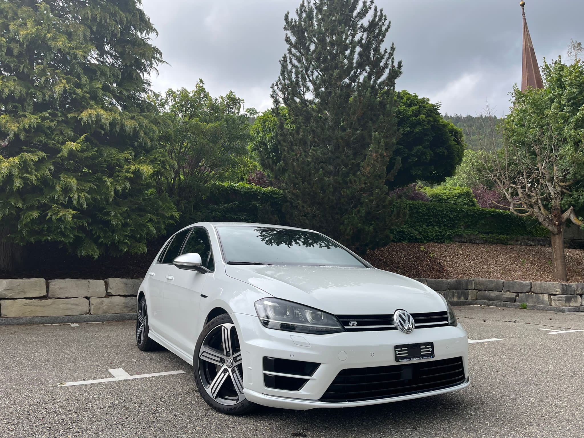 VW Golf 2.0 TSI R 4Motion