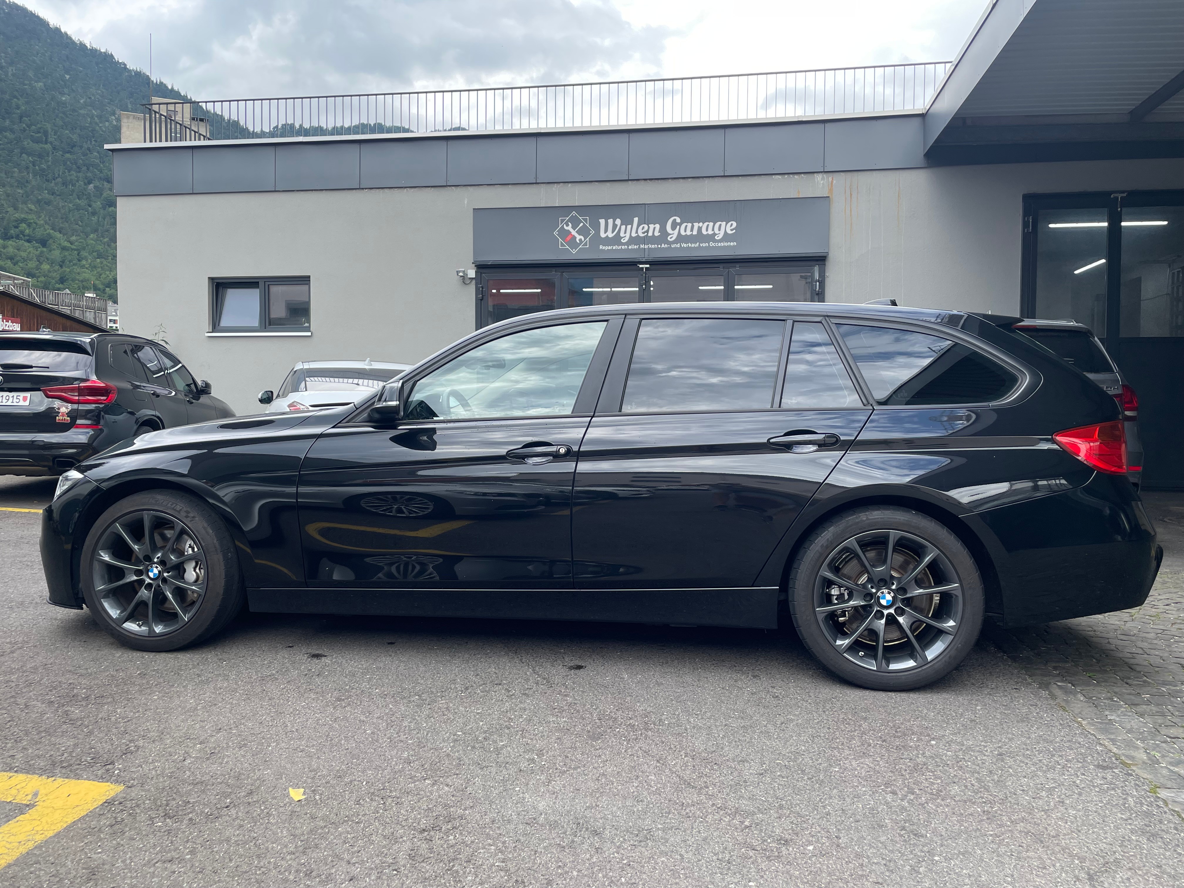 BMW 335i xDrive Touring Steptronic