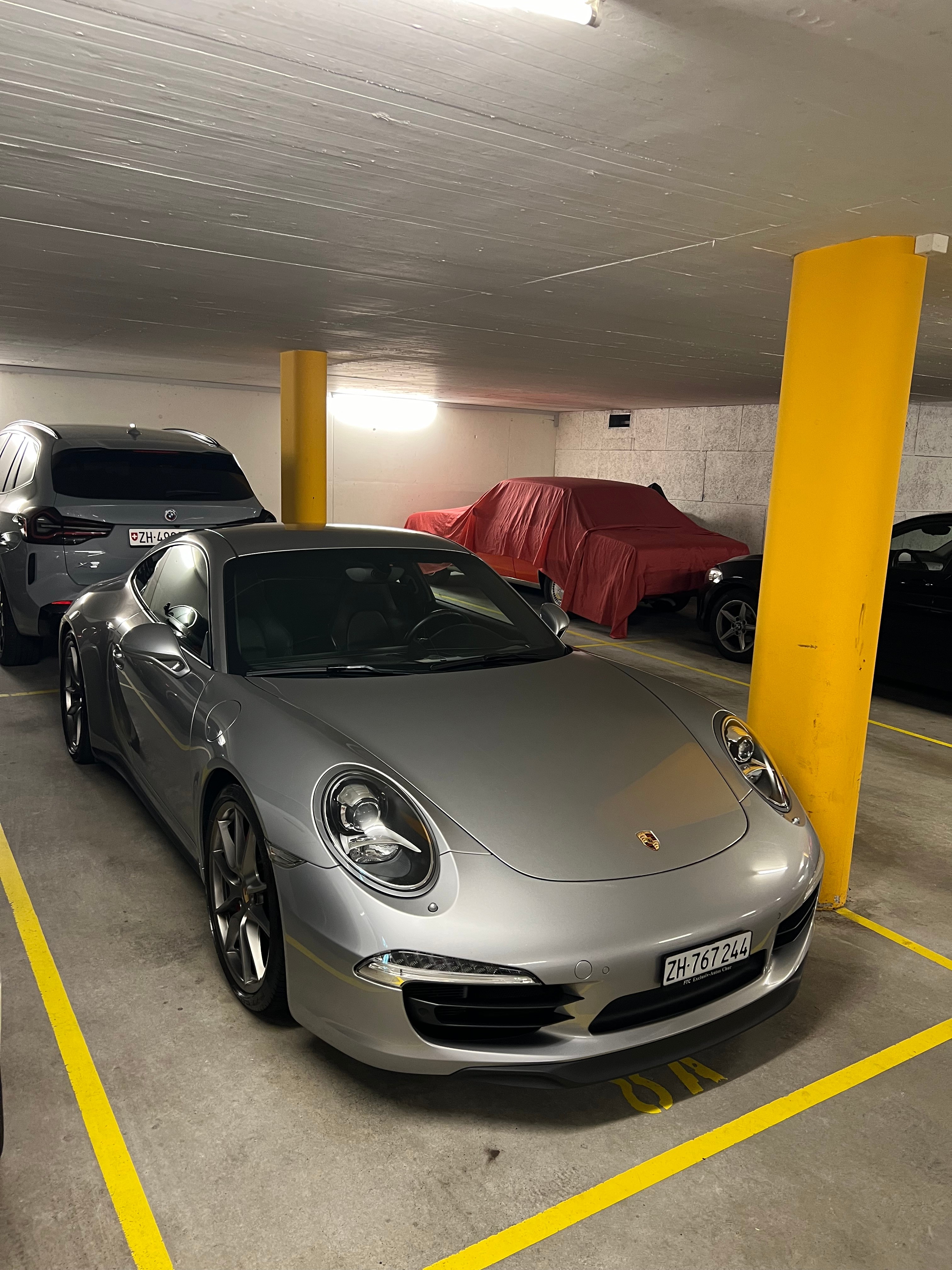 PORSCHE 911 Carrera 4S PDK