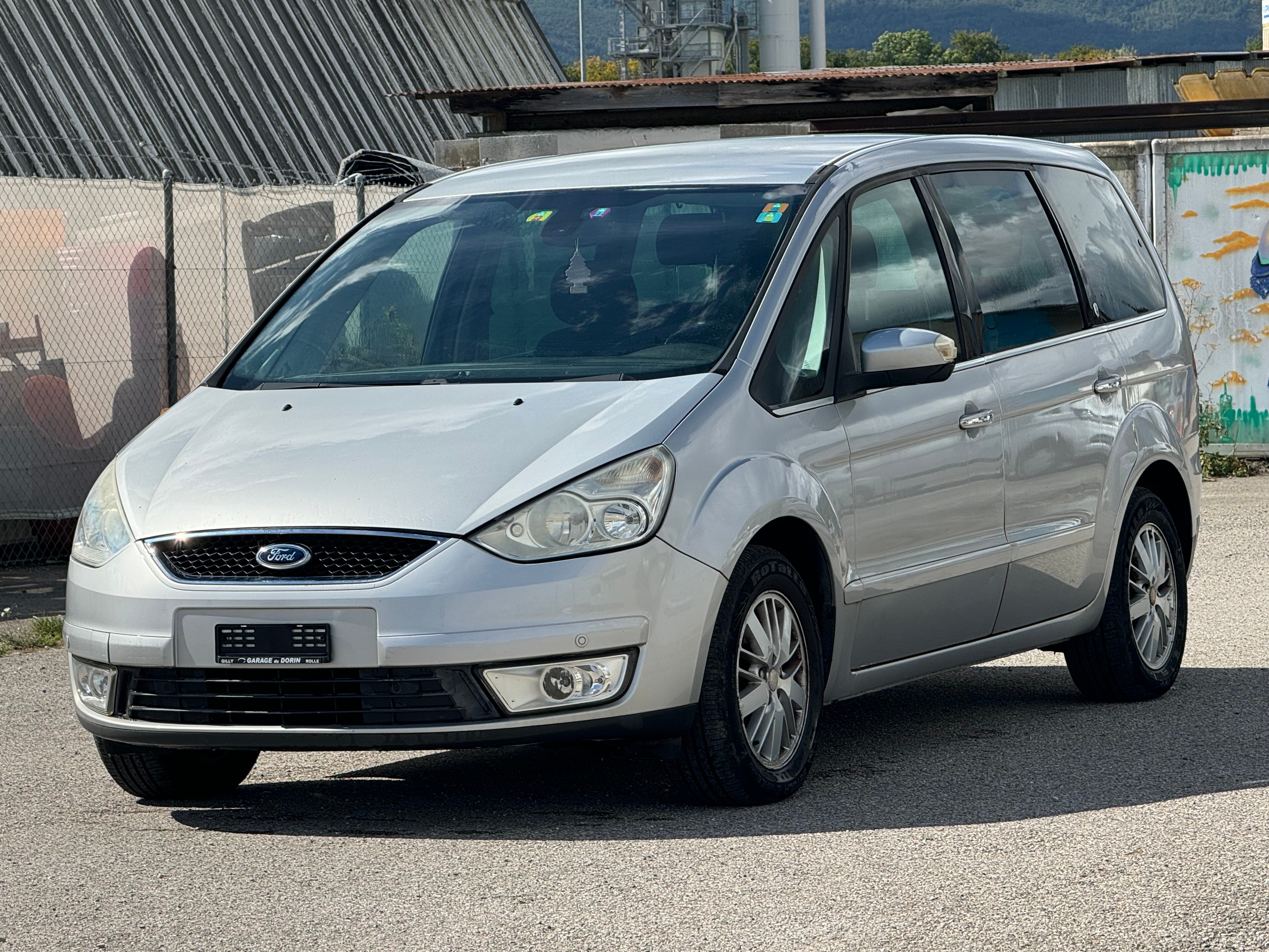 FORD Galaxy 2.0i Trend