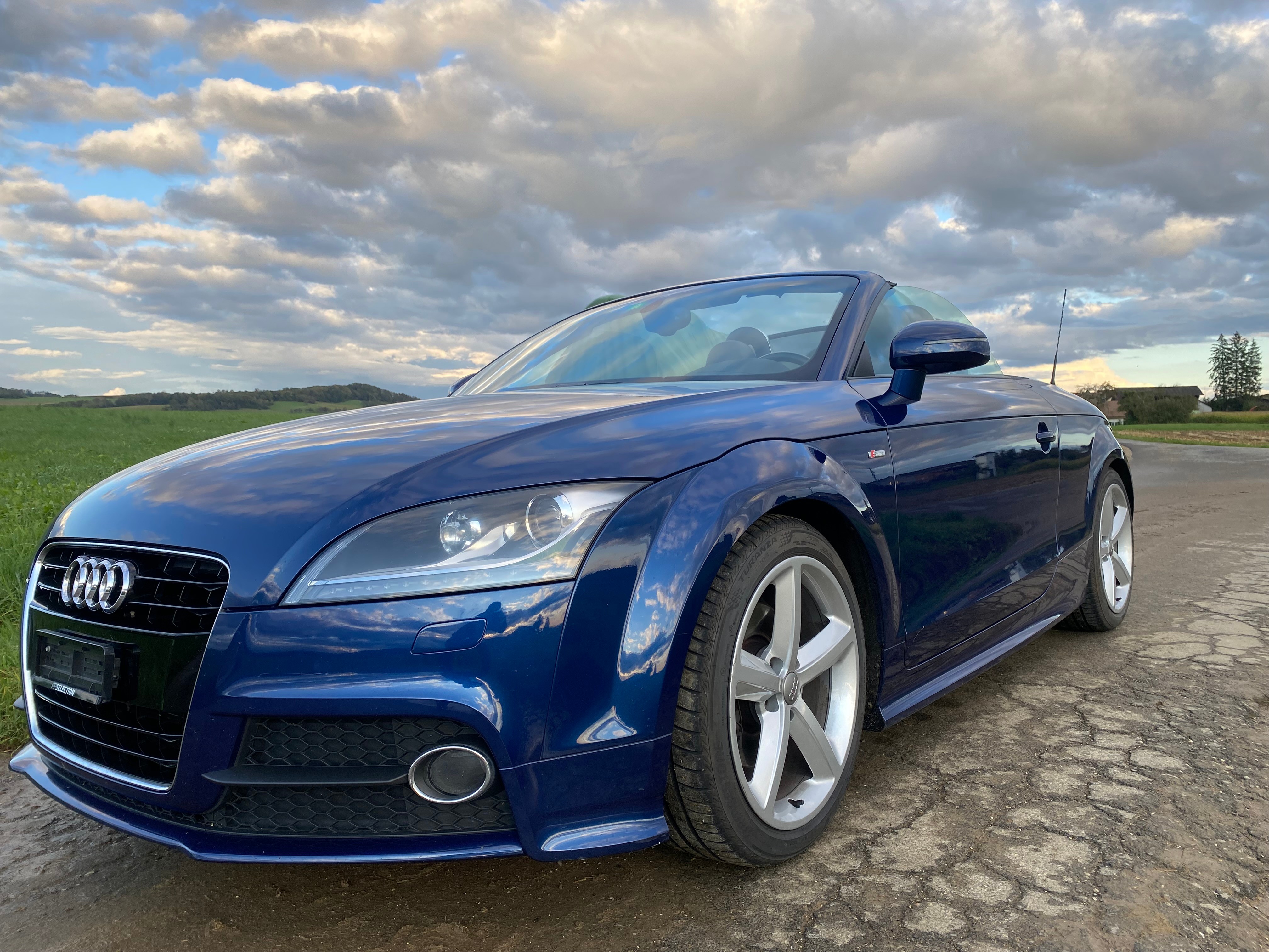 AUDI TT Roadster 2.0 TFSI S-tronic