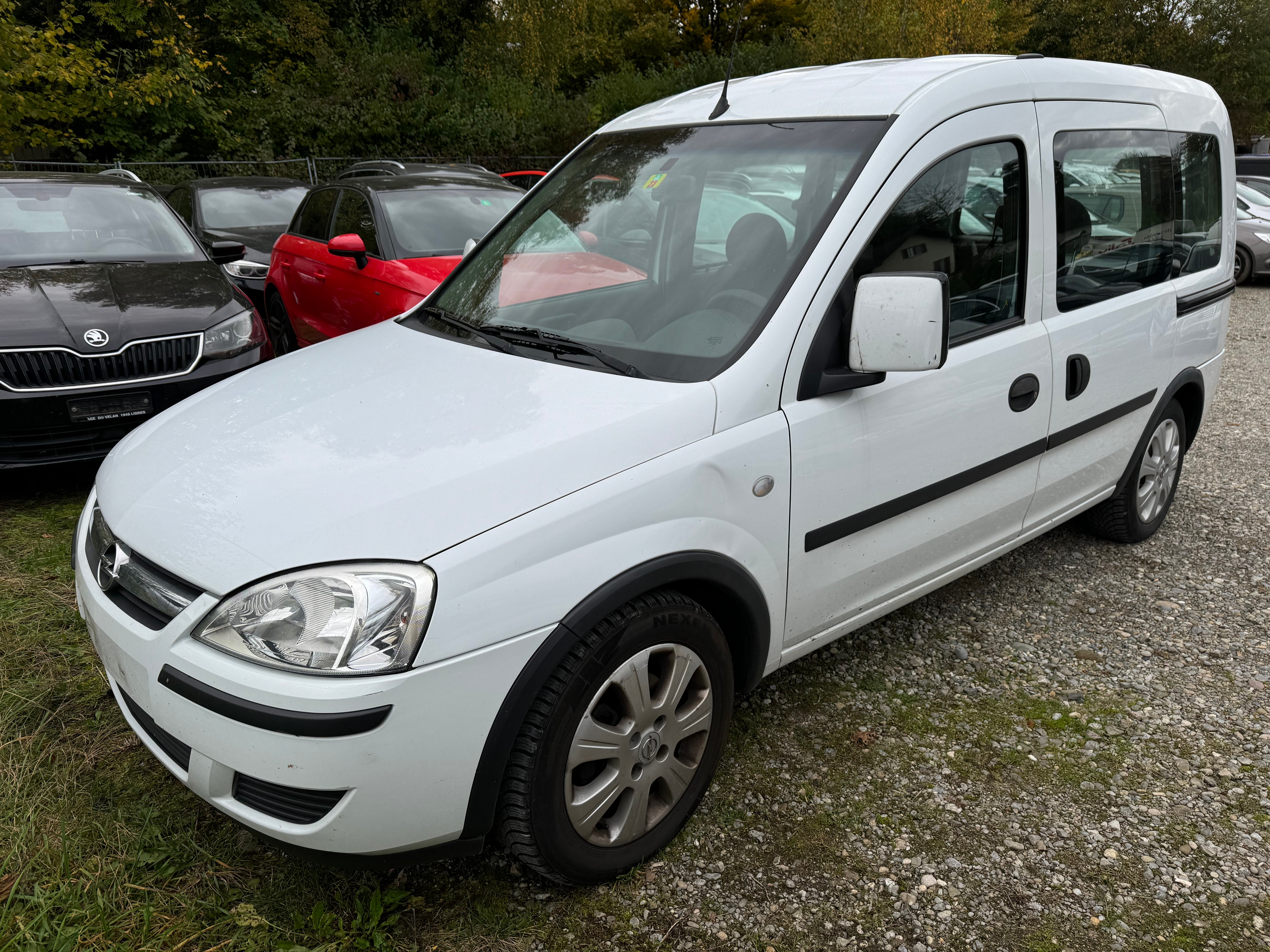 OPEL Combo 1.4 TP (Essentia)