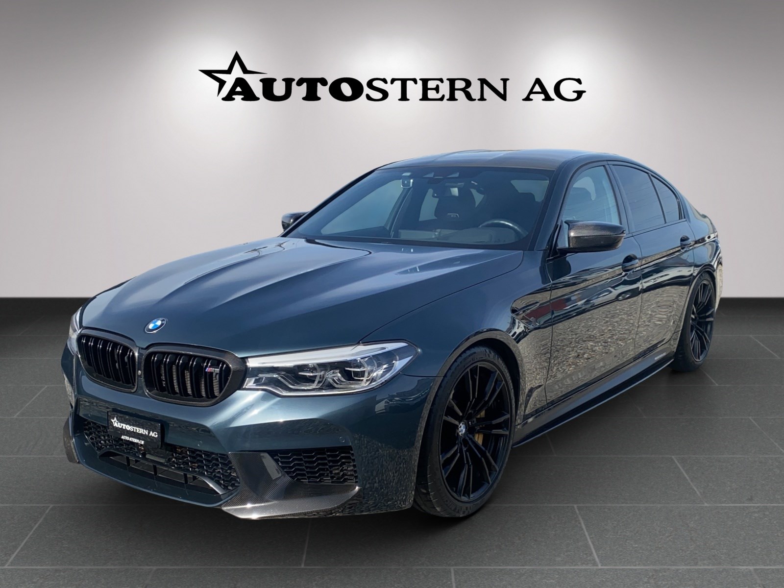 BMW M5 xDrive Competition Drivelogic