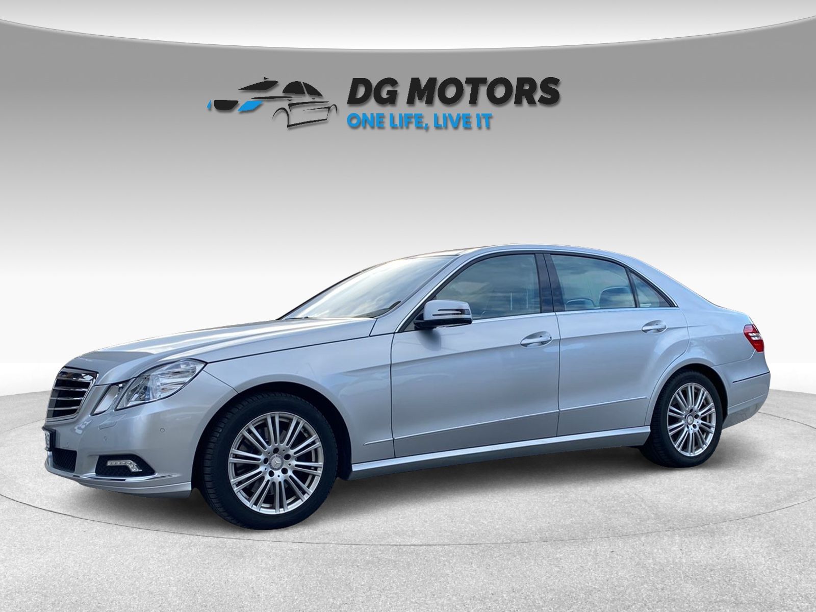 MERCEDES-BENZ E 350 Elégance 4Matic 7G-Tronic