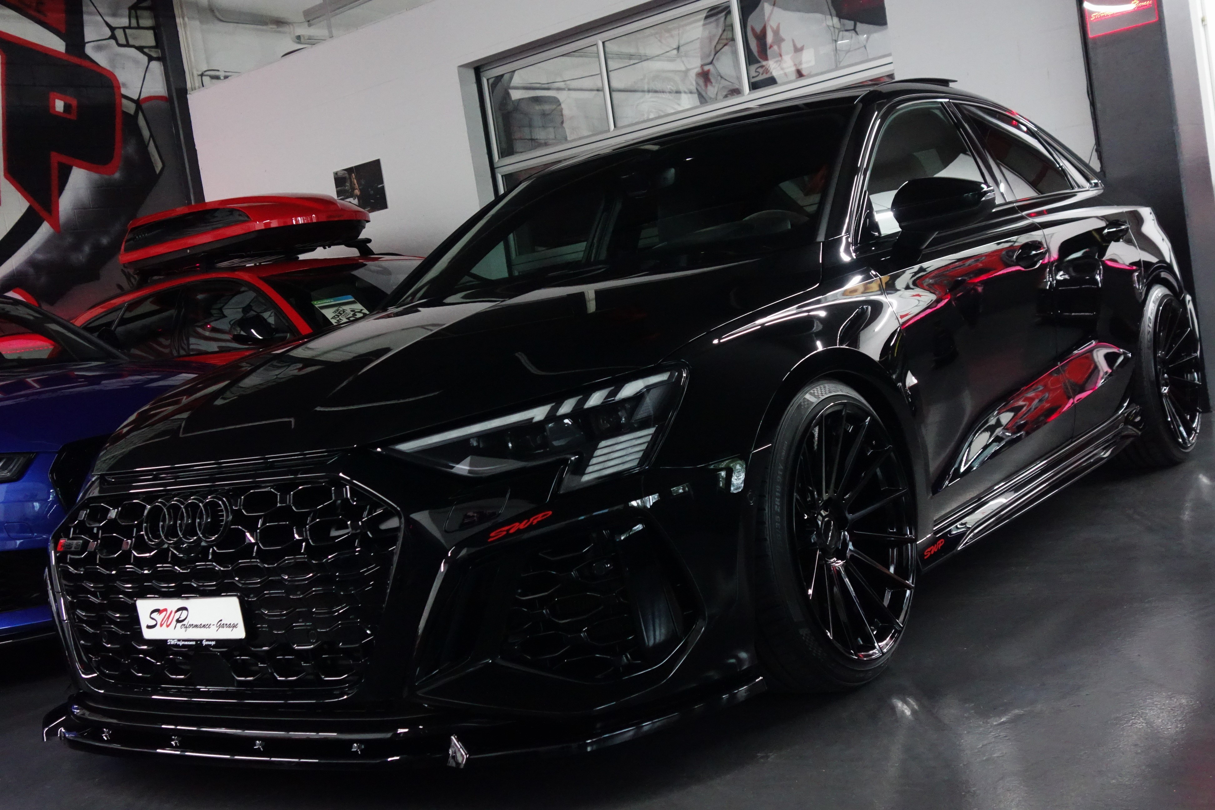 AUDI RS3 SEDAN LIMO 2.5 TSI QUATTRO S-TRONIC BLACK CH-FZ KERAMIK FULL ON TOP