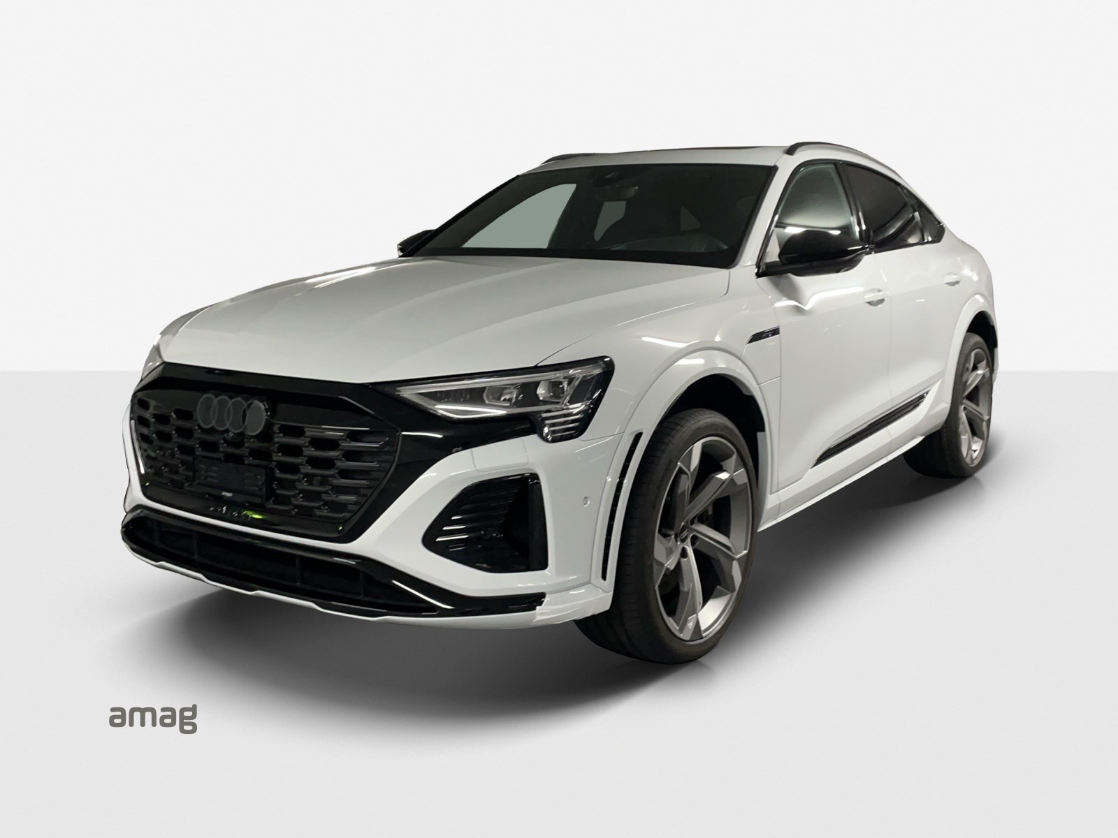 AUDI SQ8 Sportback e-tron quattro