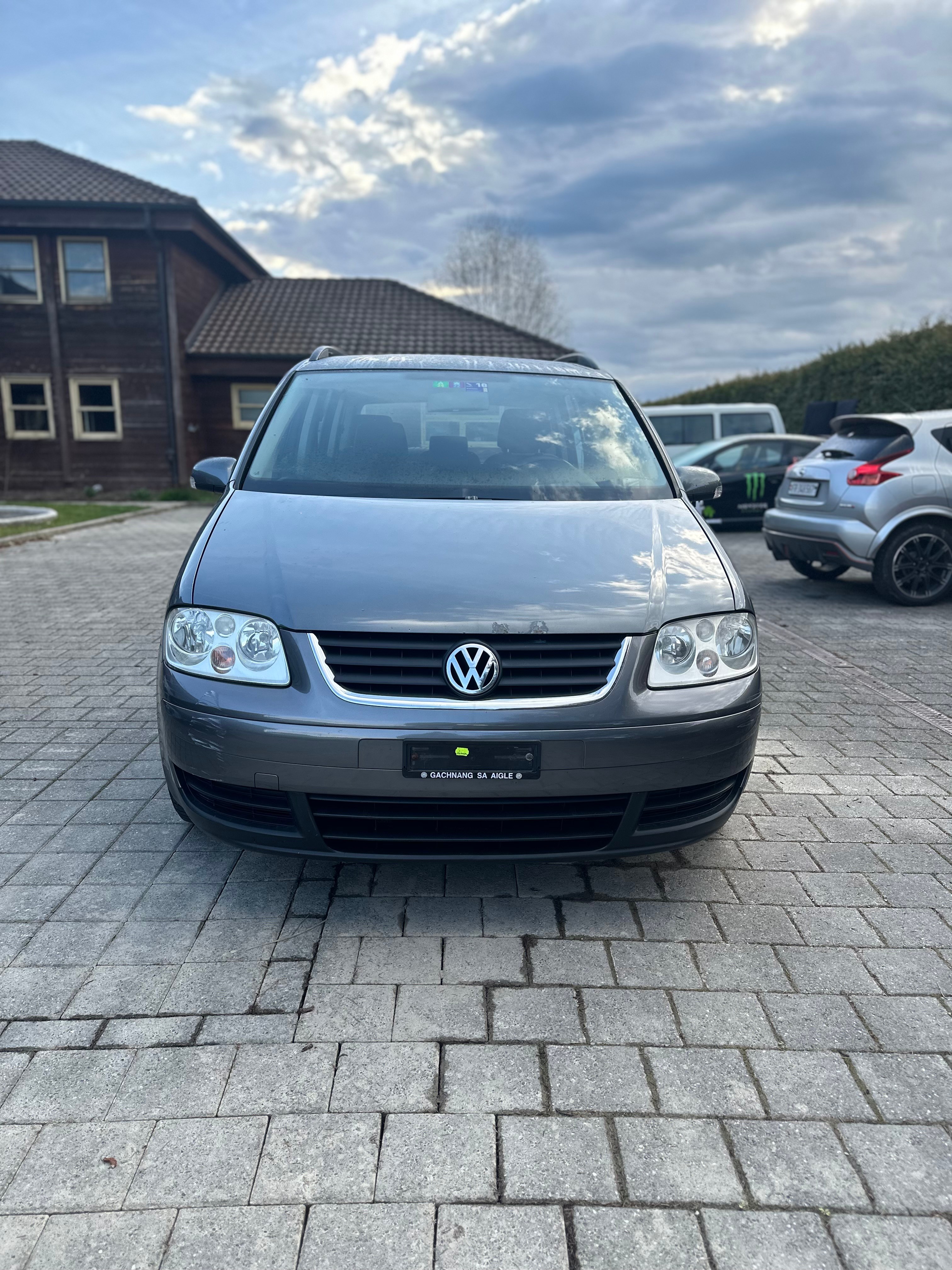 VW Touran 2.0 TDI Highline