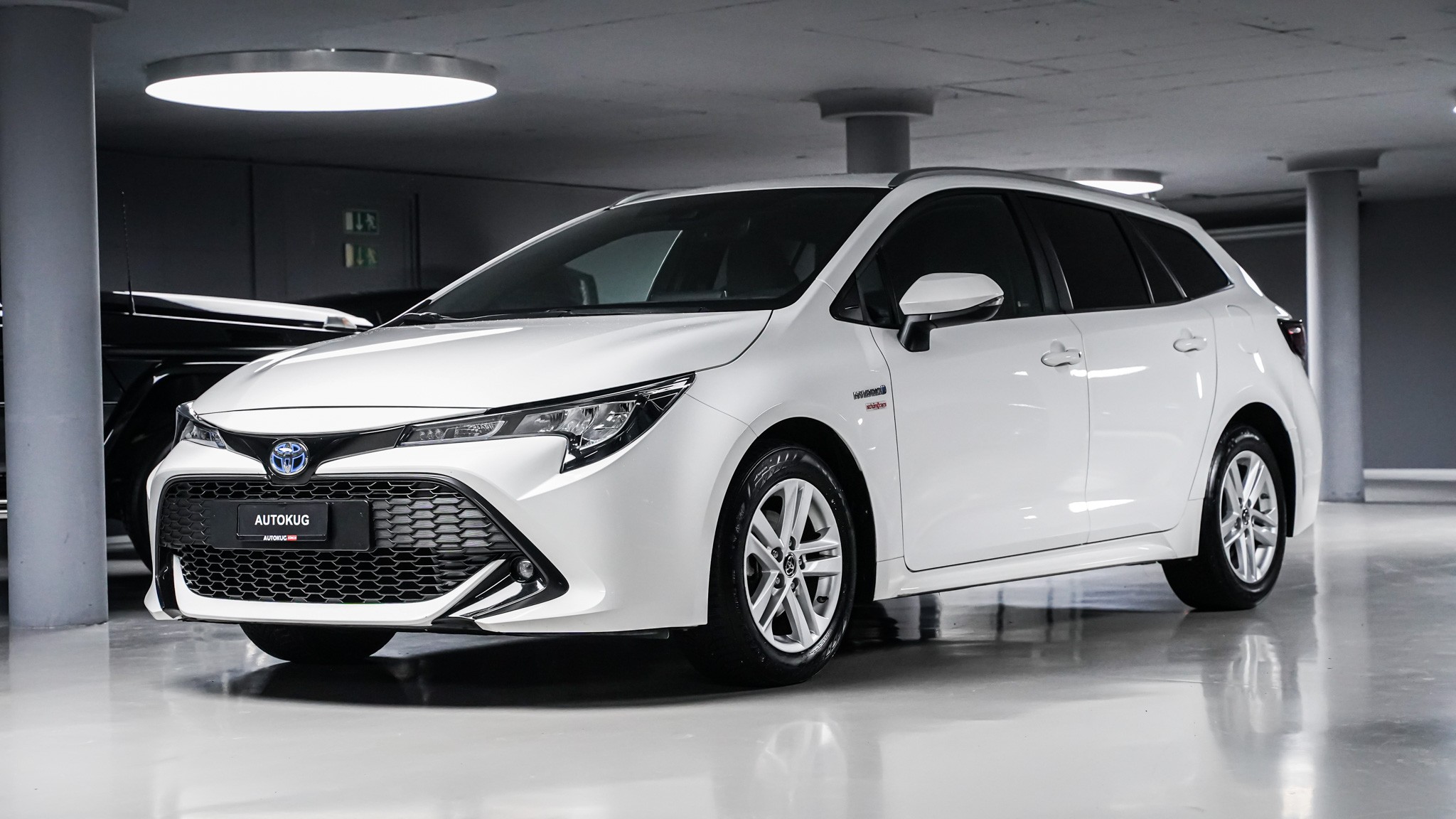 TOYOTA Corolla Touring Sports 1.8 HSD Active e-CVT