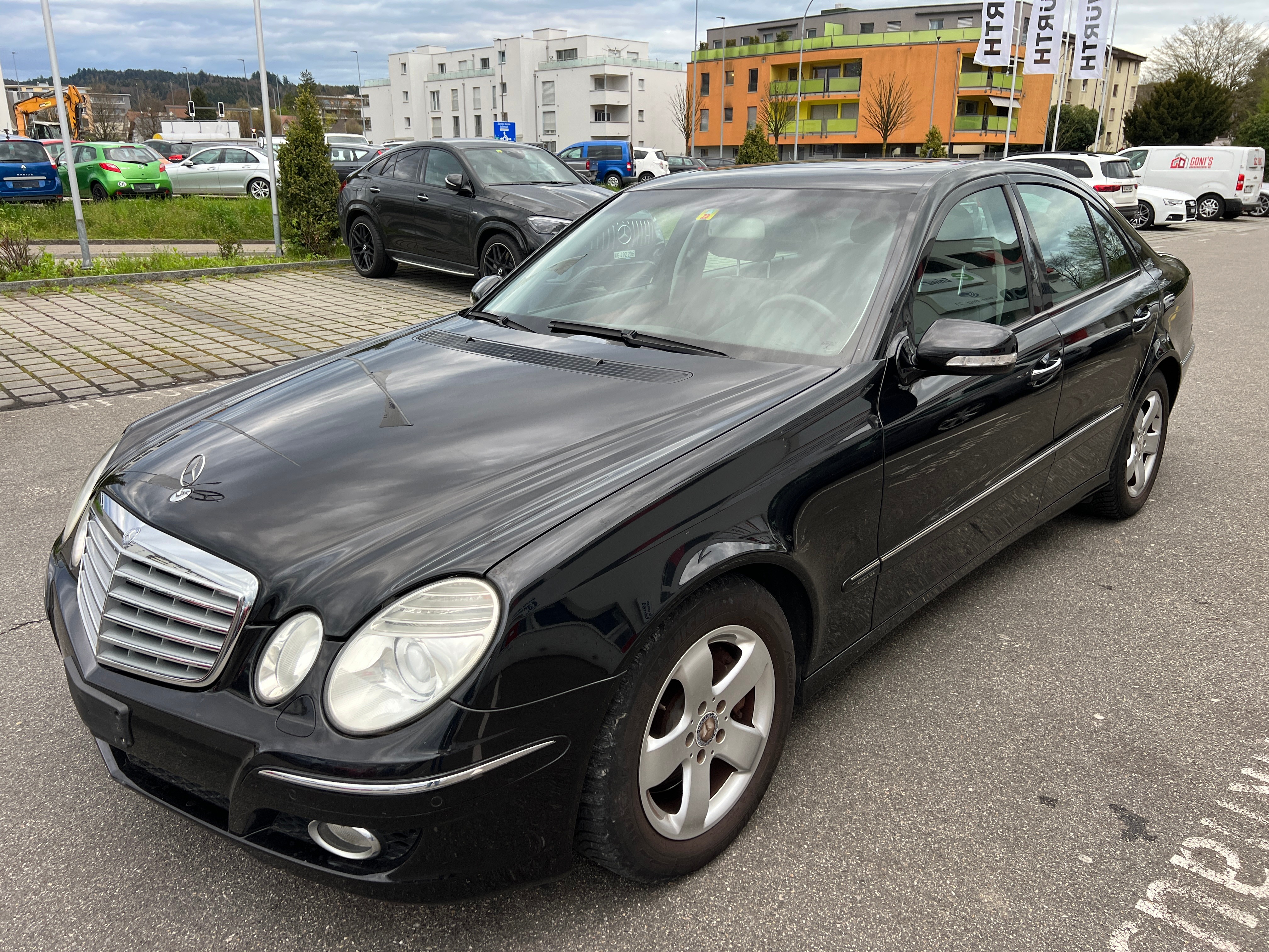 MERCEDES-BENZ E 200 Kompressor Elégance