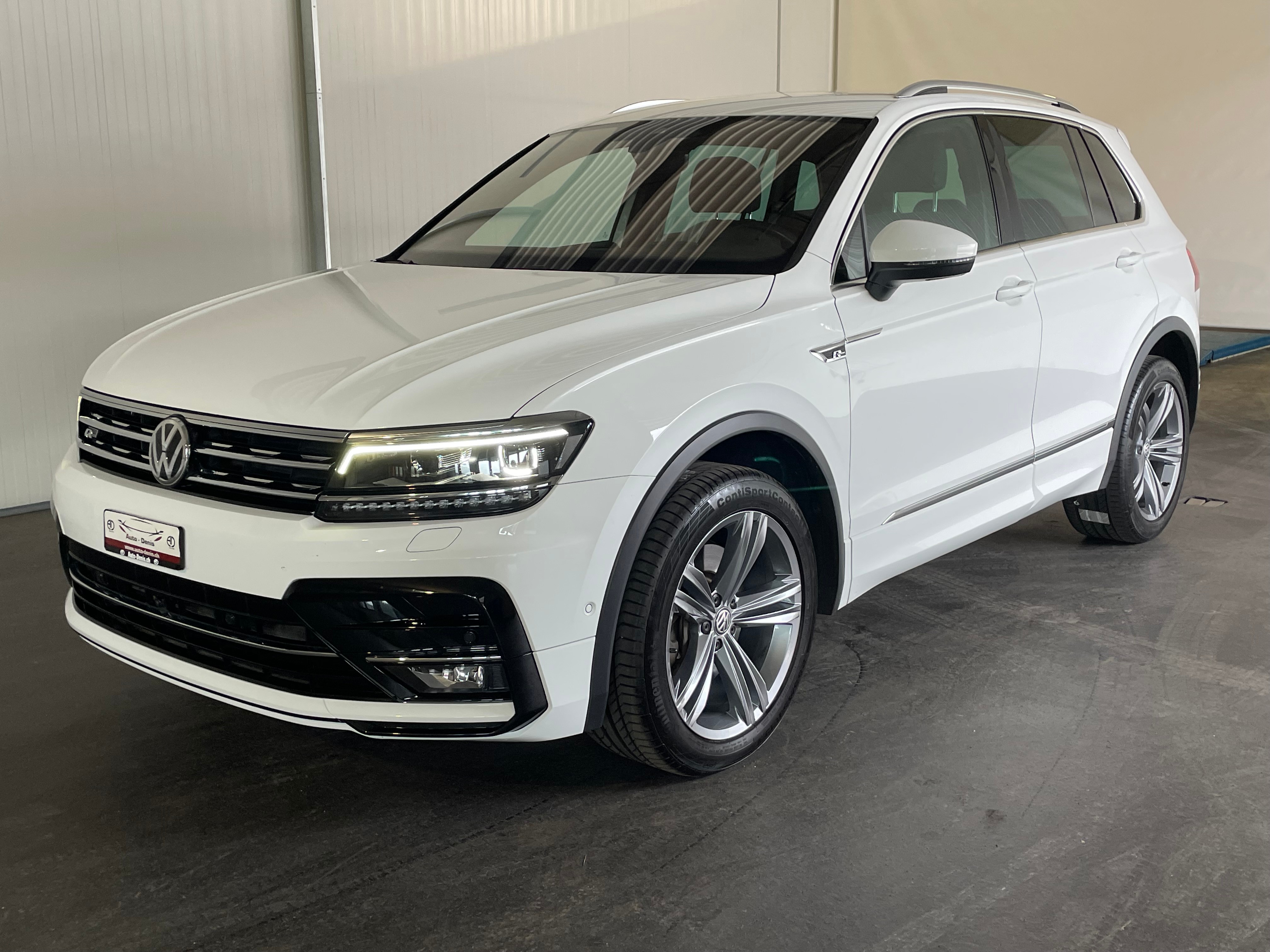 VW Tiguan 2.0 TDI R-LINE SCR Highline DSG