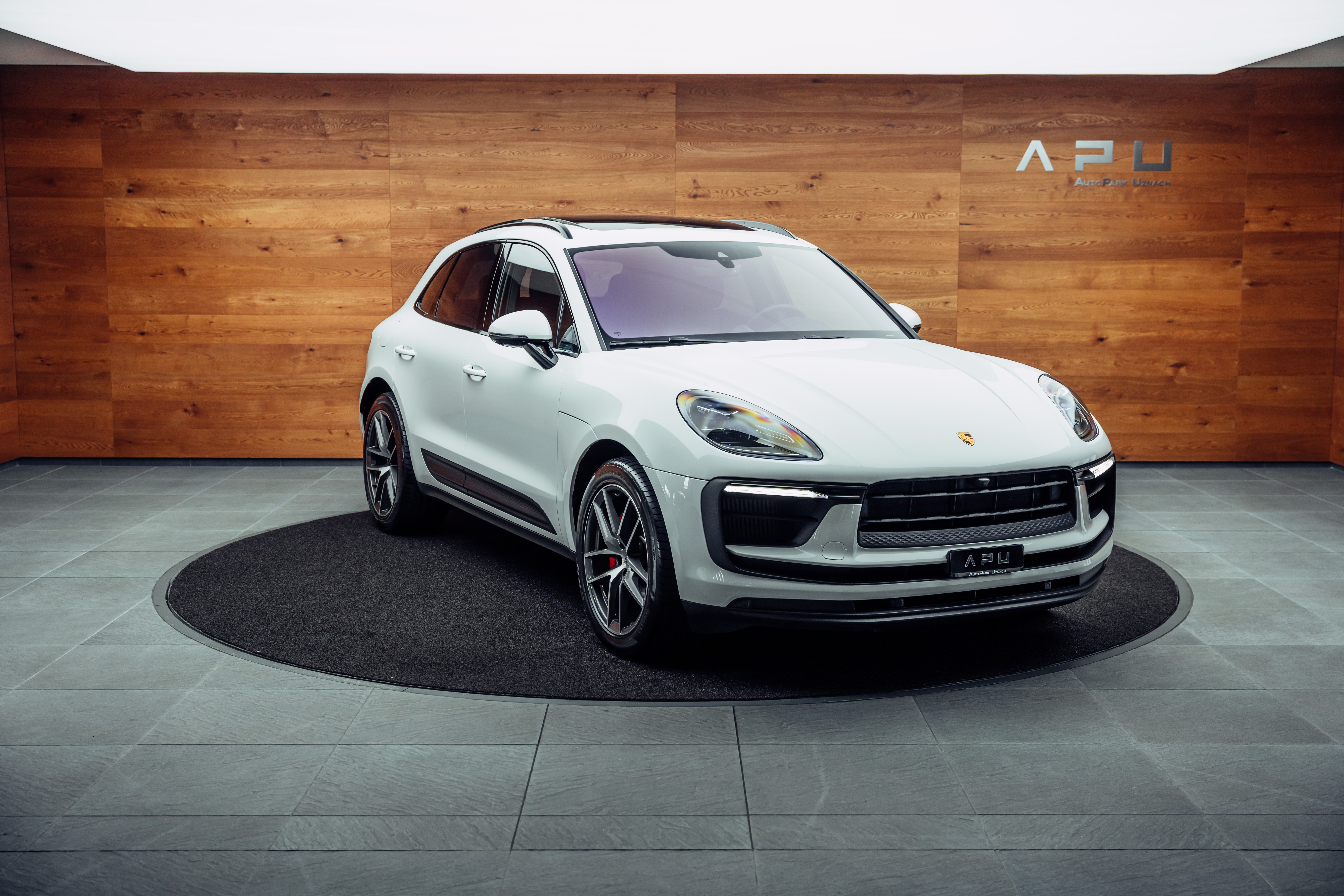 PORSCHE Macan S PDK