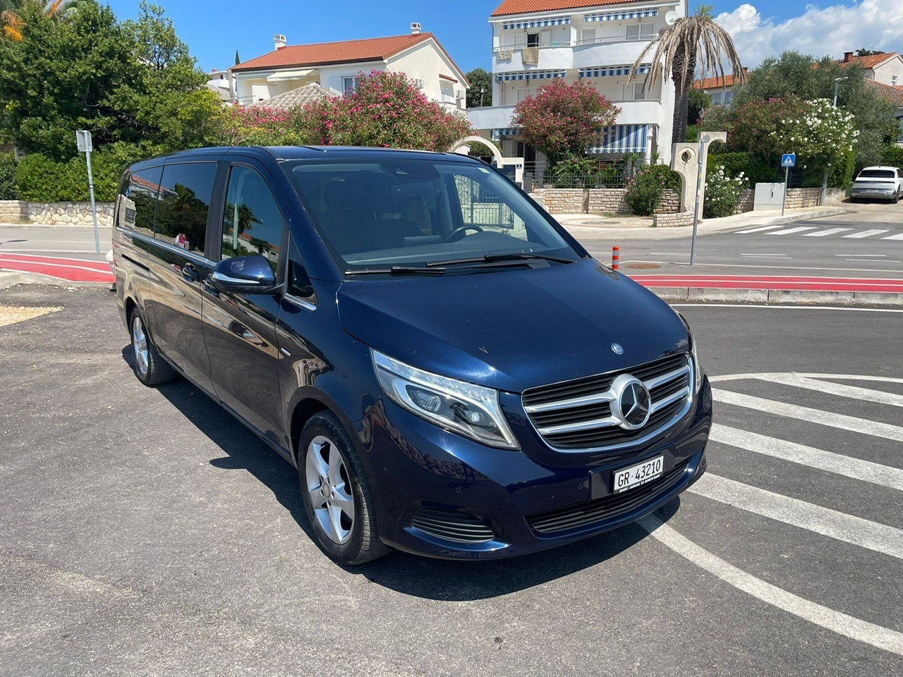 MERCEDES-BENZ V 250 d Avantgarde extralang 4M 7G-Tronic