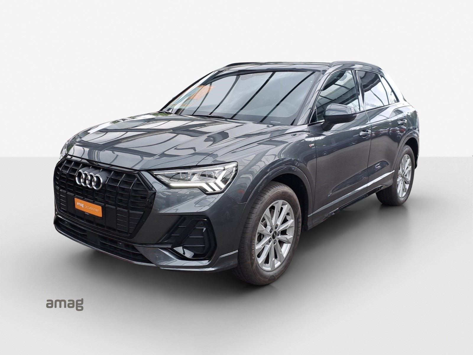 AUDI Q3 40 TDI S line quattro S-tronic