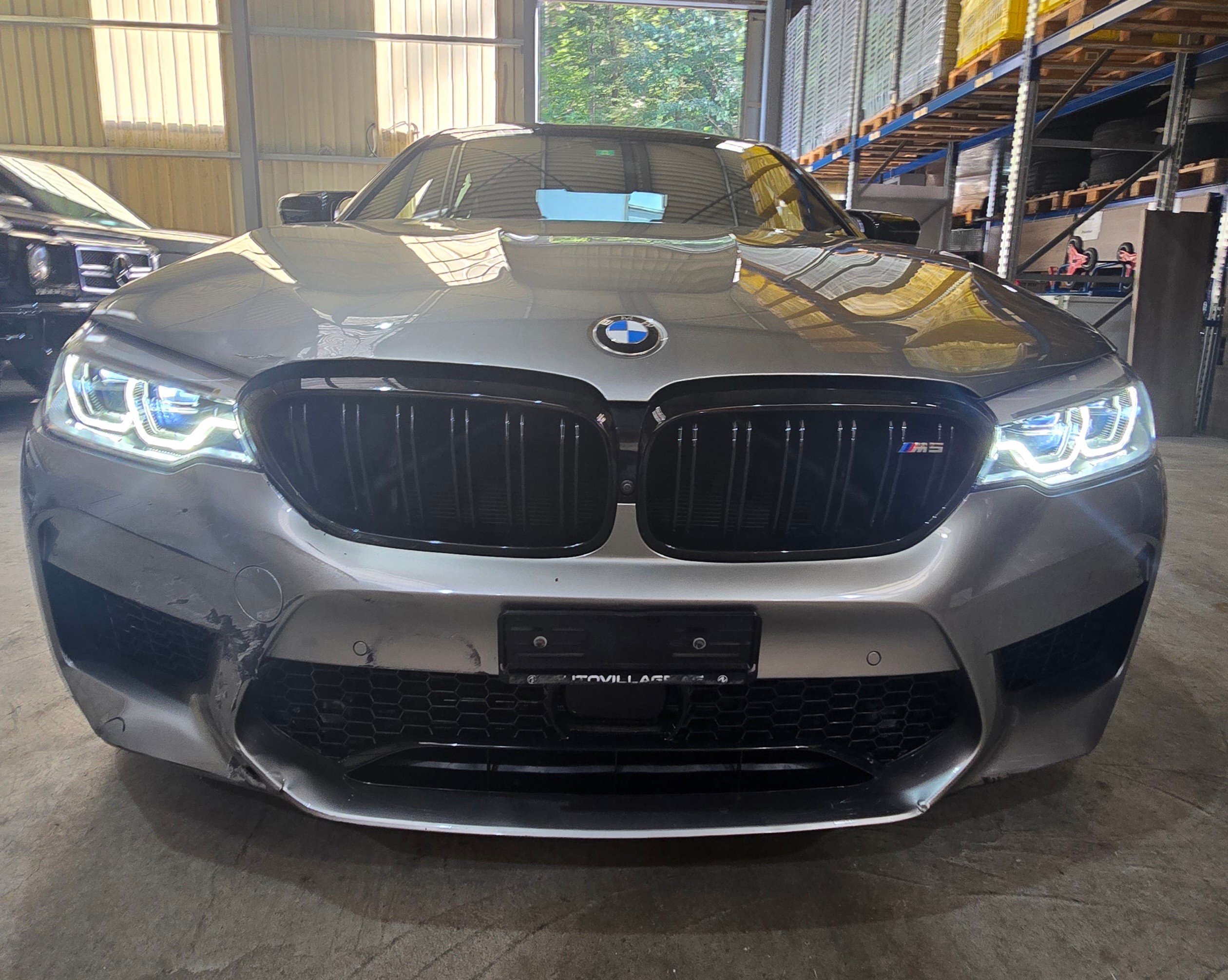 BMW M5 xDrive Competition Drivelogic