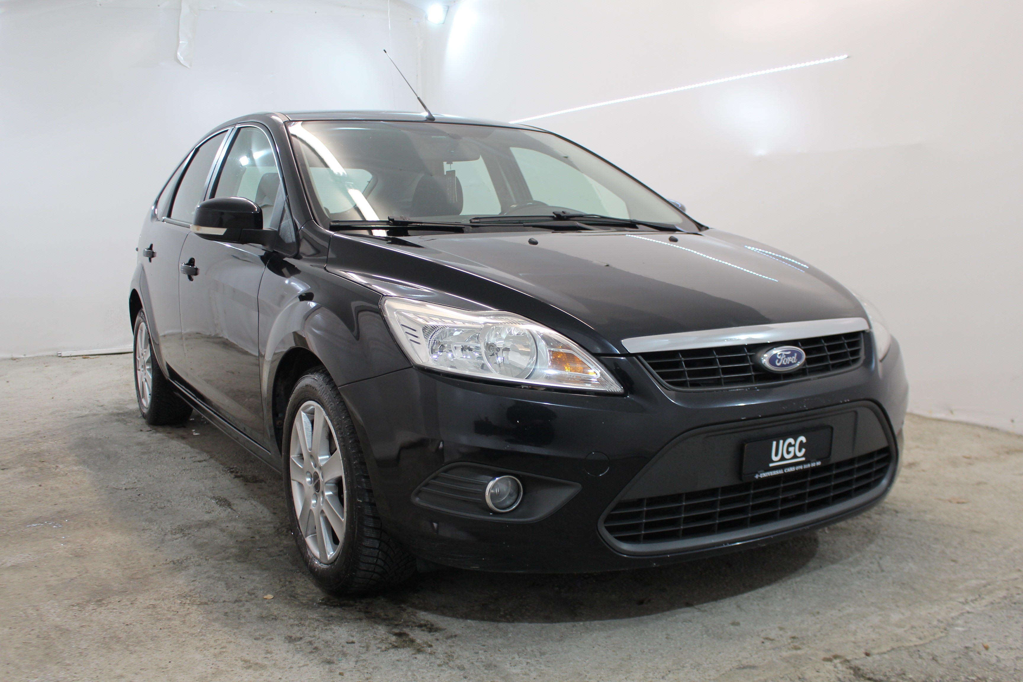 FORD Focus 2.0i Carving Automatic