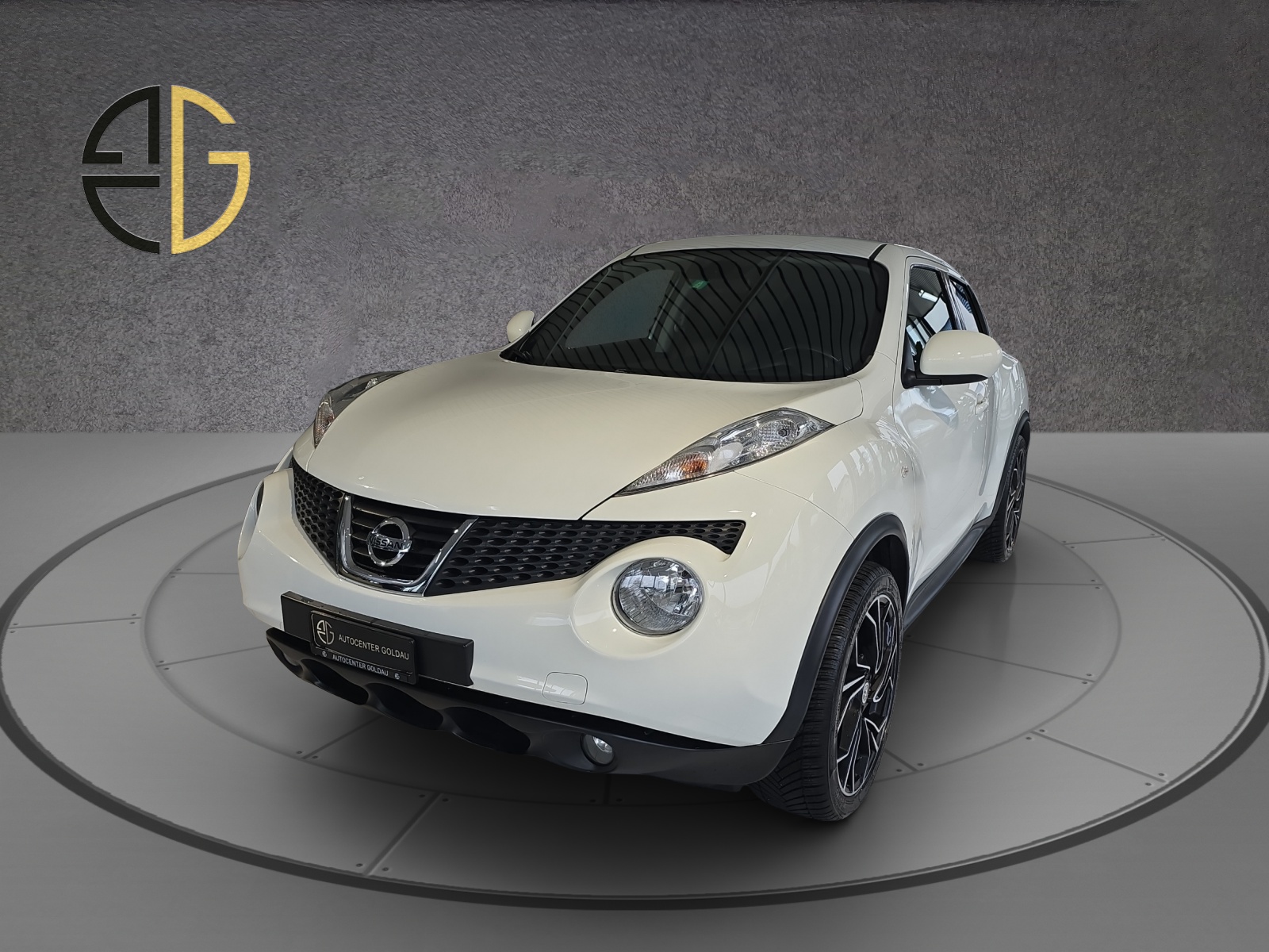 NISSAN Juke 1.6 DIG-T tekna 4x4 Xtronic M-CVT