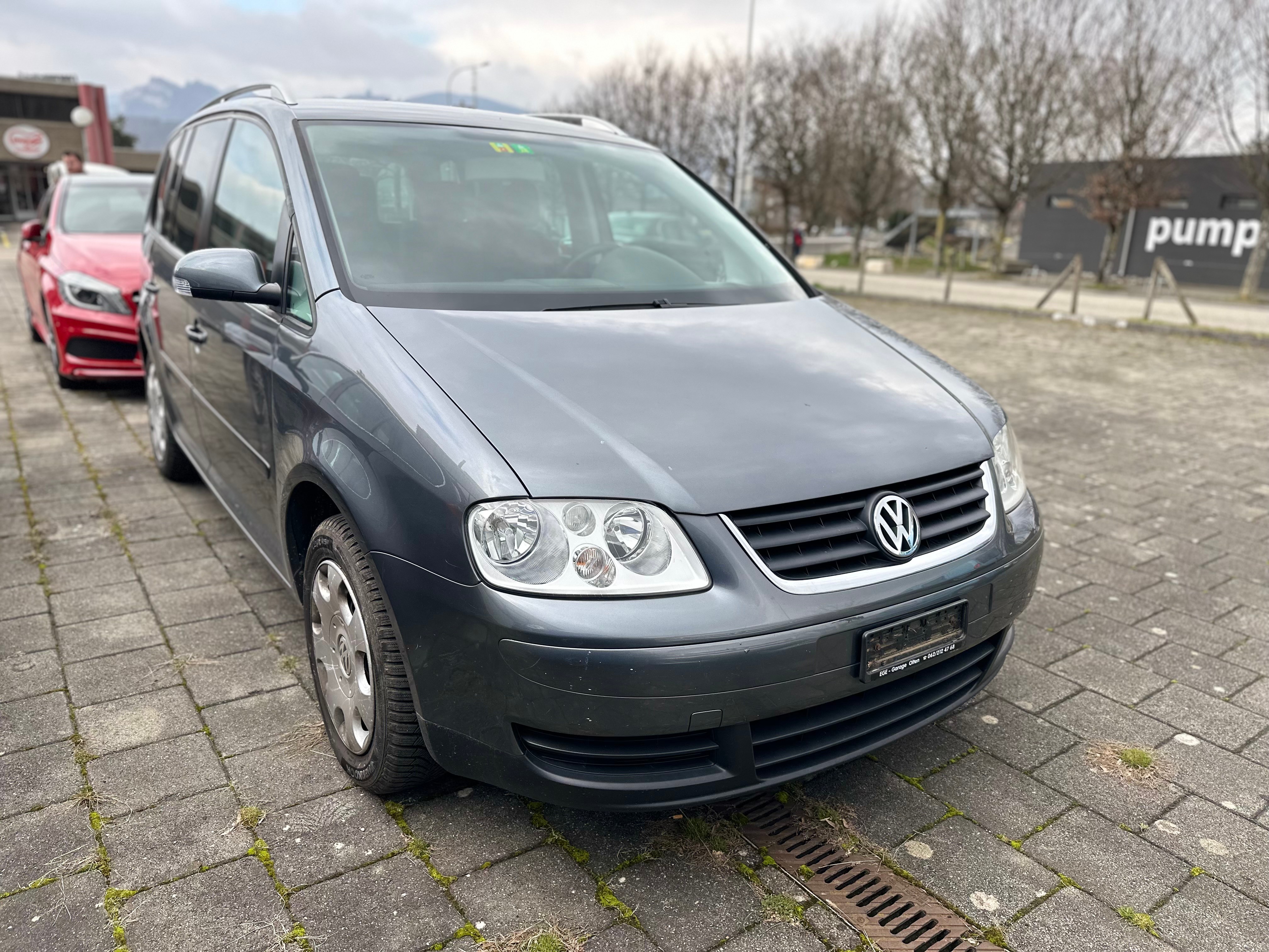 VW Touran 1.6 FSI